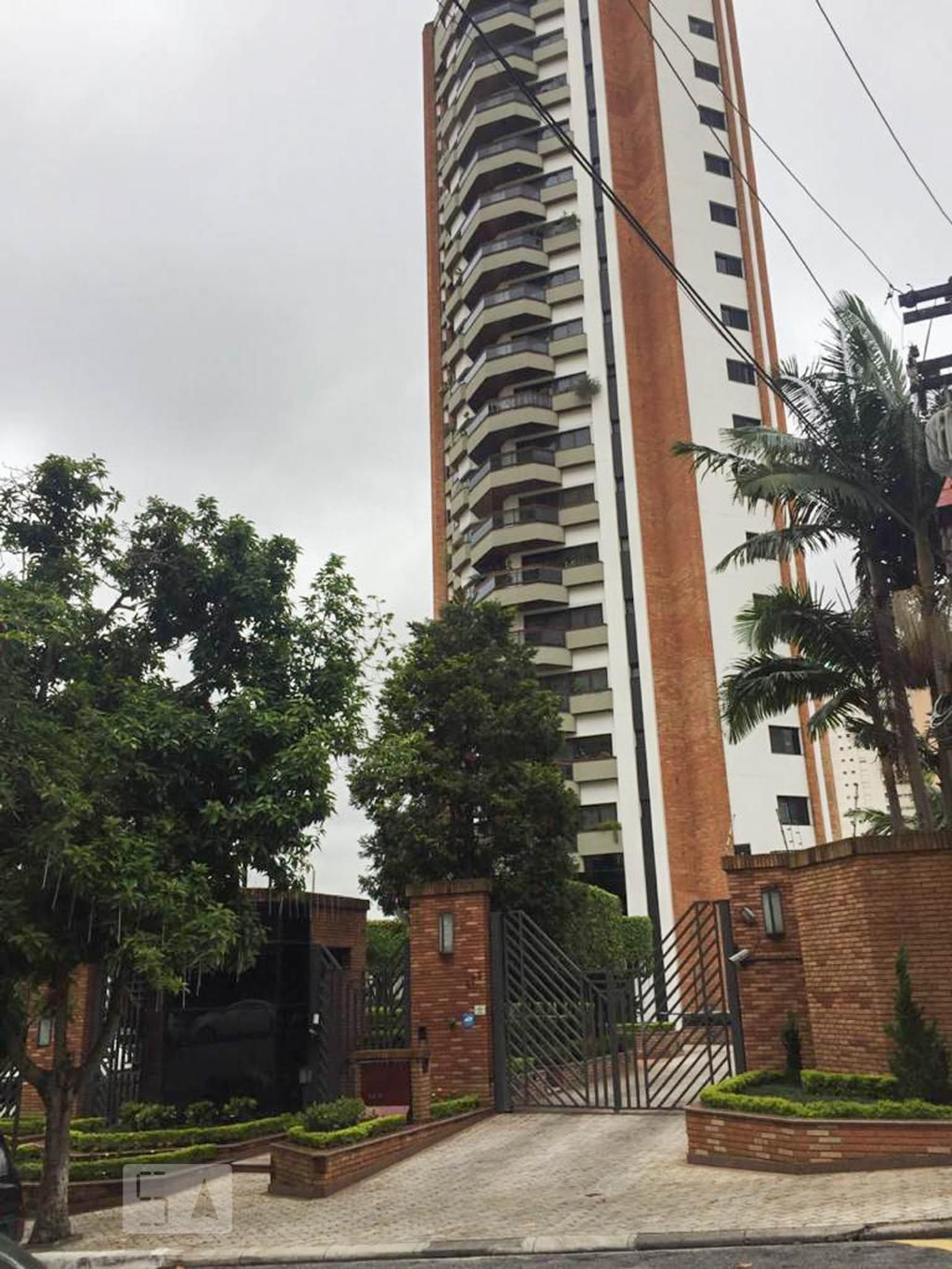 Fachada do Condomínio Edifício Versailles