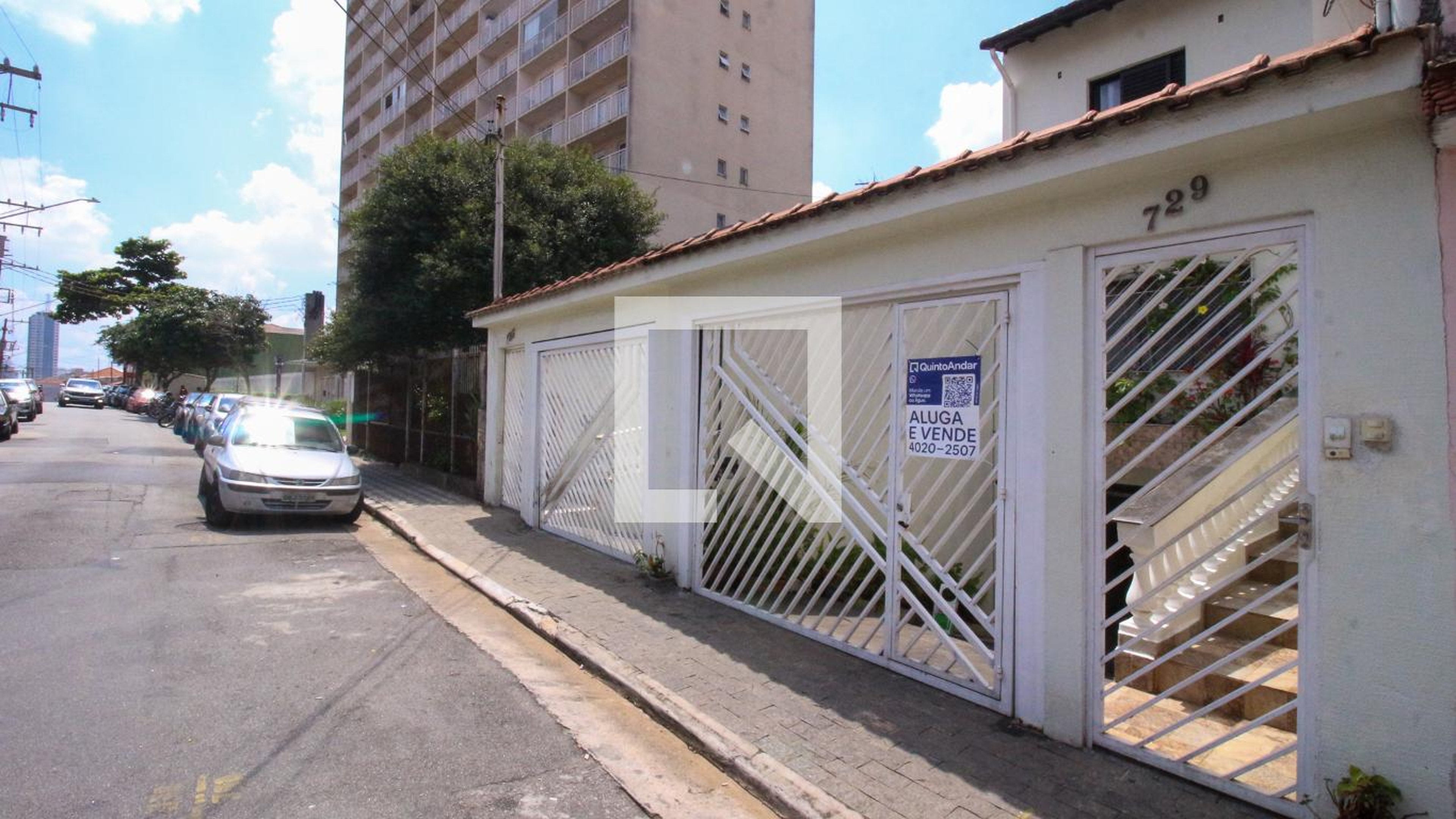 Fachada Condomínio em Rua Iguara, 729