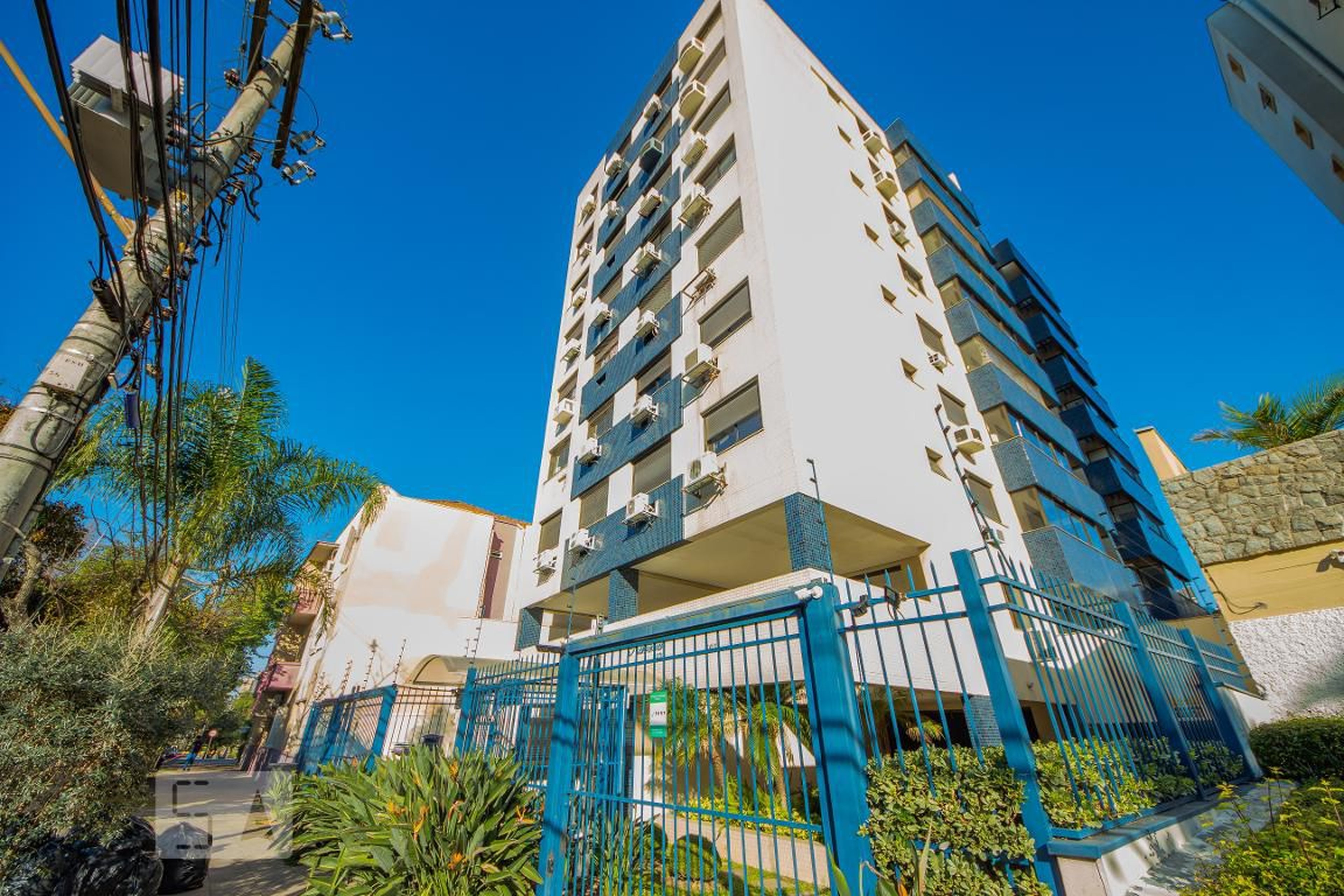 Fachada do Condomínio Condomínio Ravena