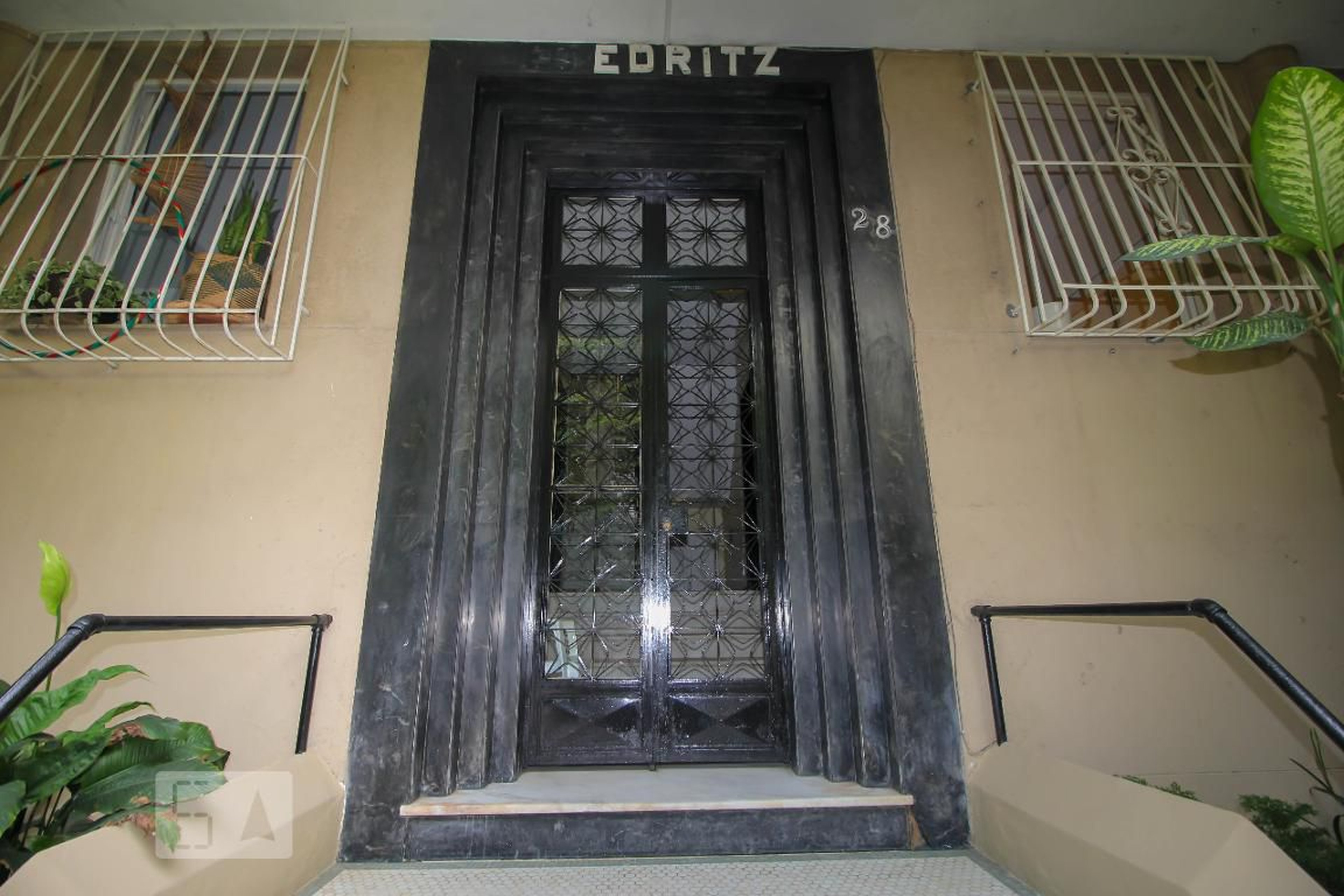 Entrada do Prédio - null