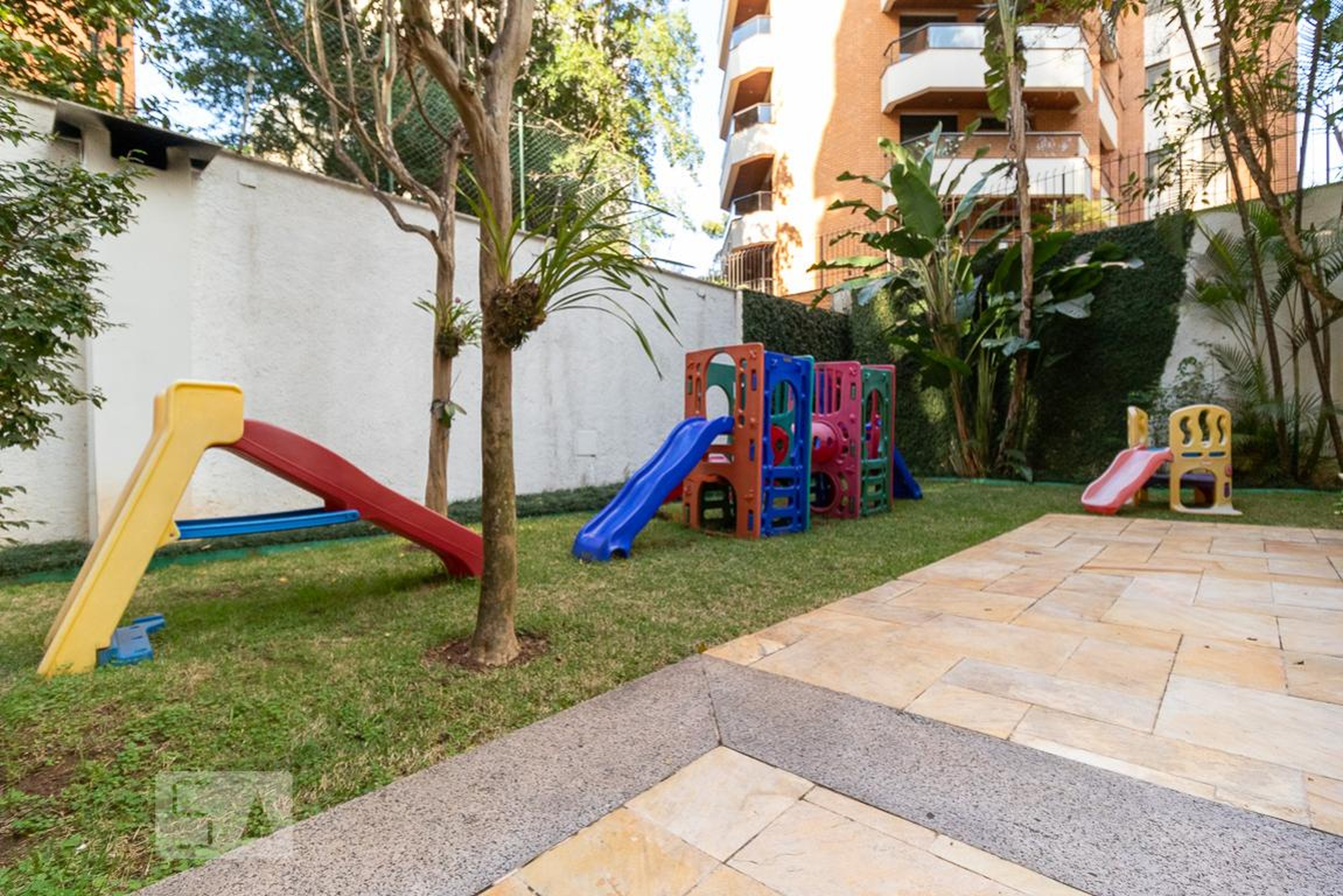 Playground - Edifício Casa Vincens