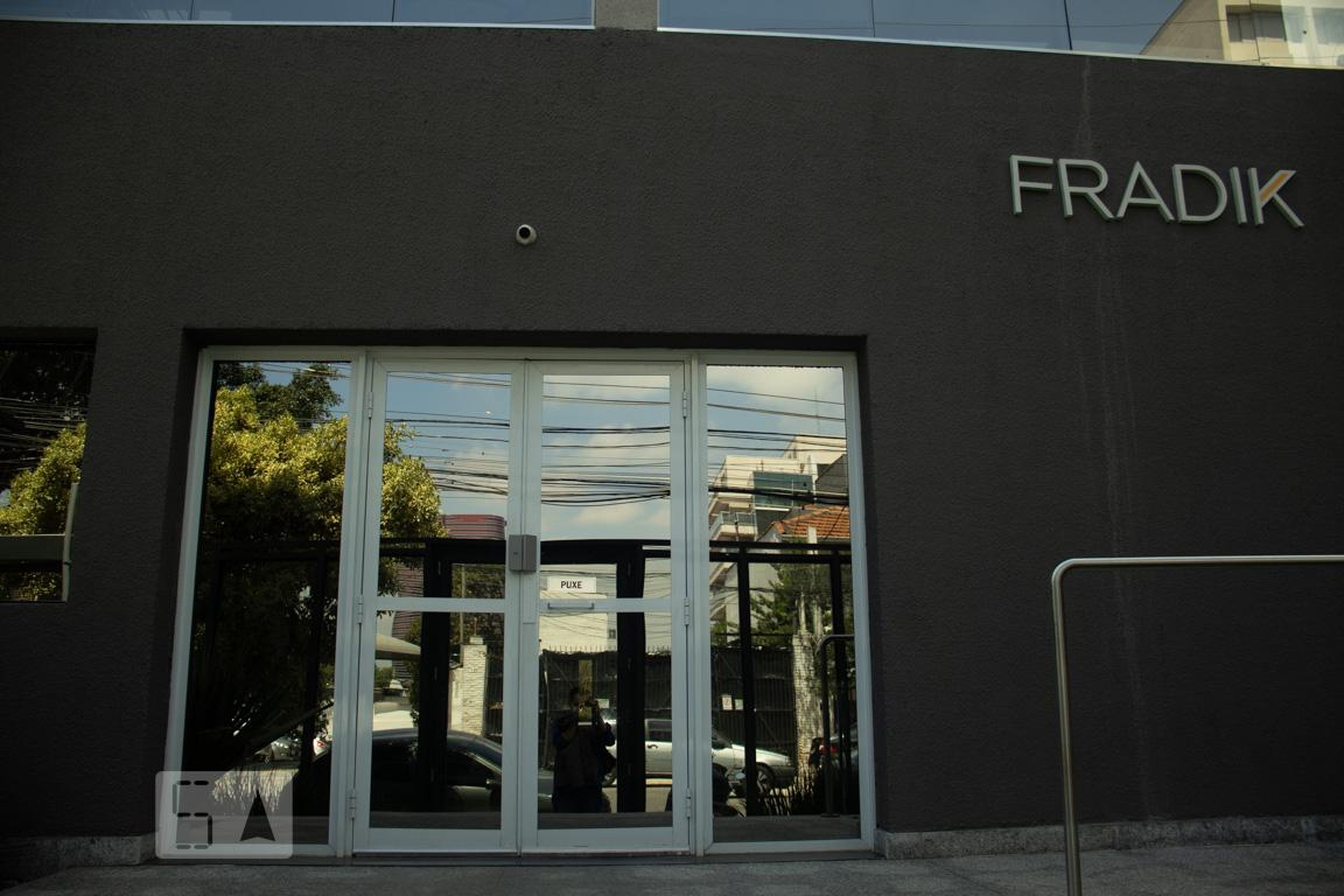 Entrada - Fradik