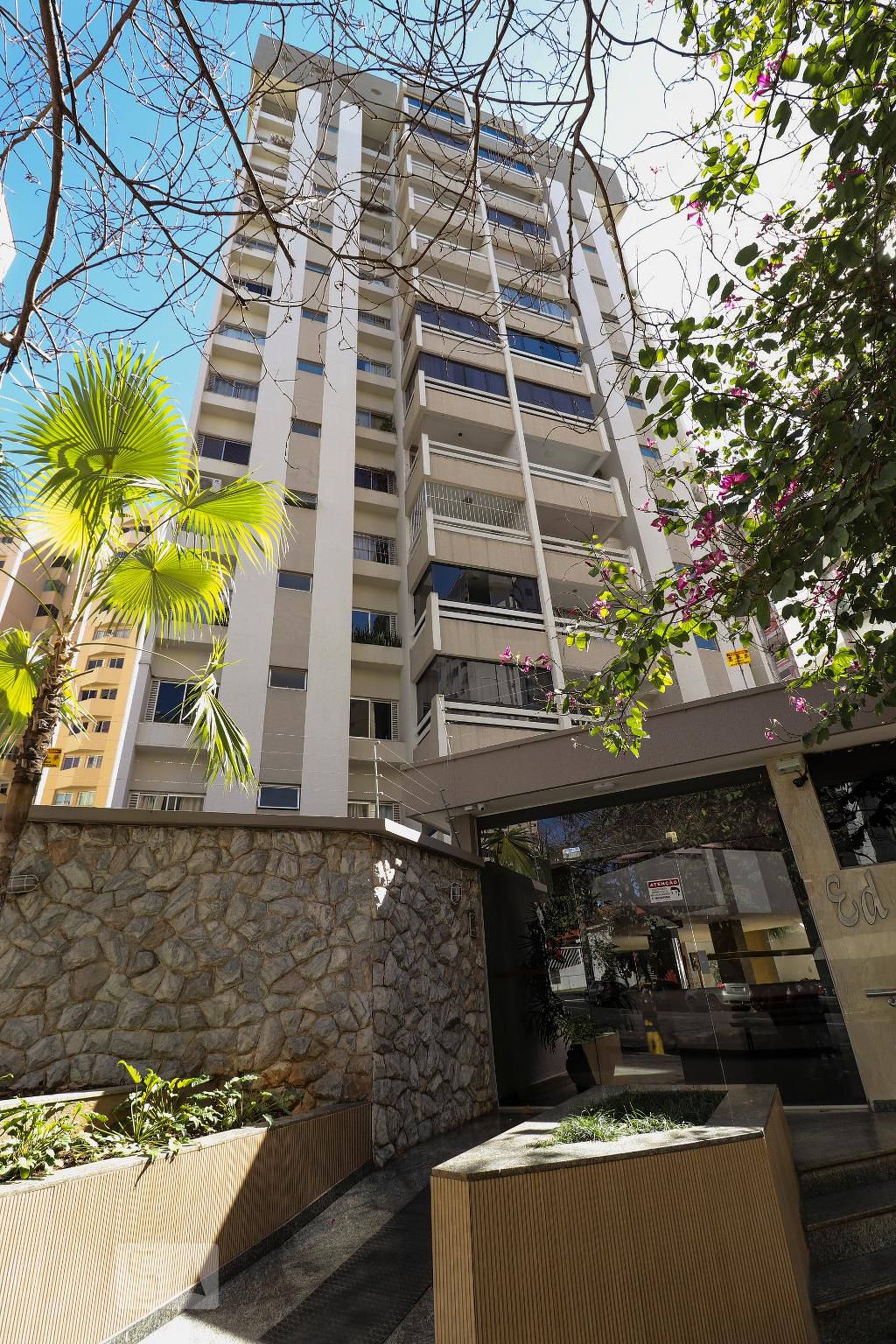 Fachada Condomínio Orion