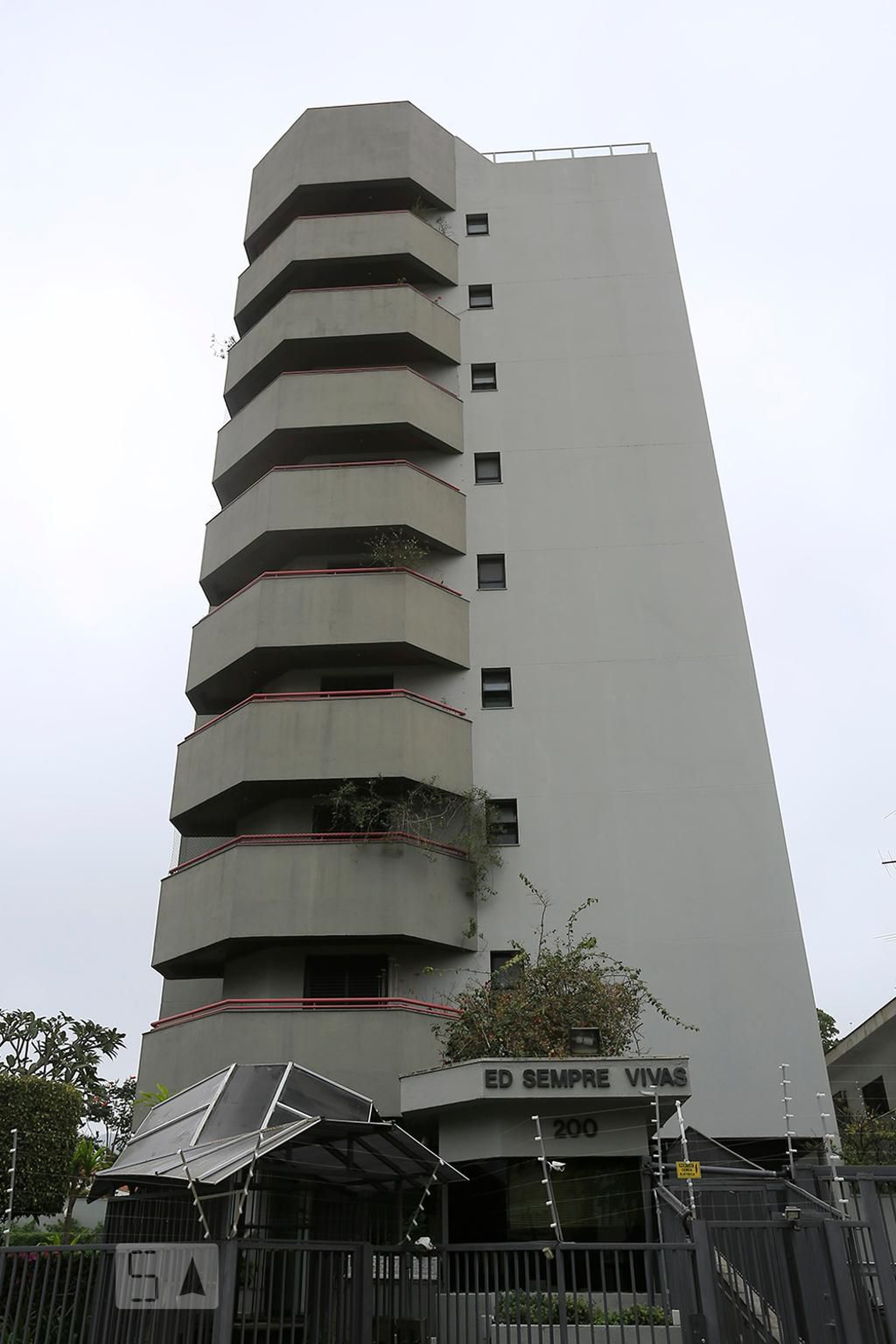 Fachada Condomínio Sempre Vivas