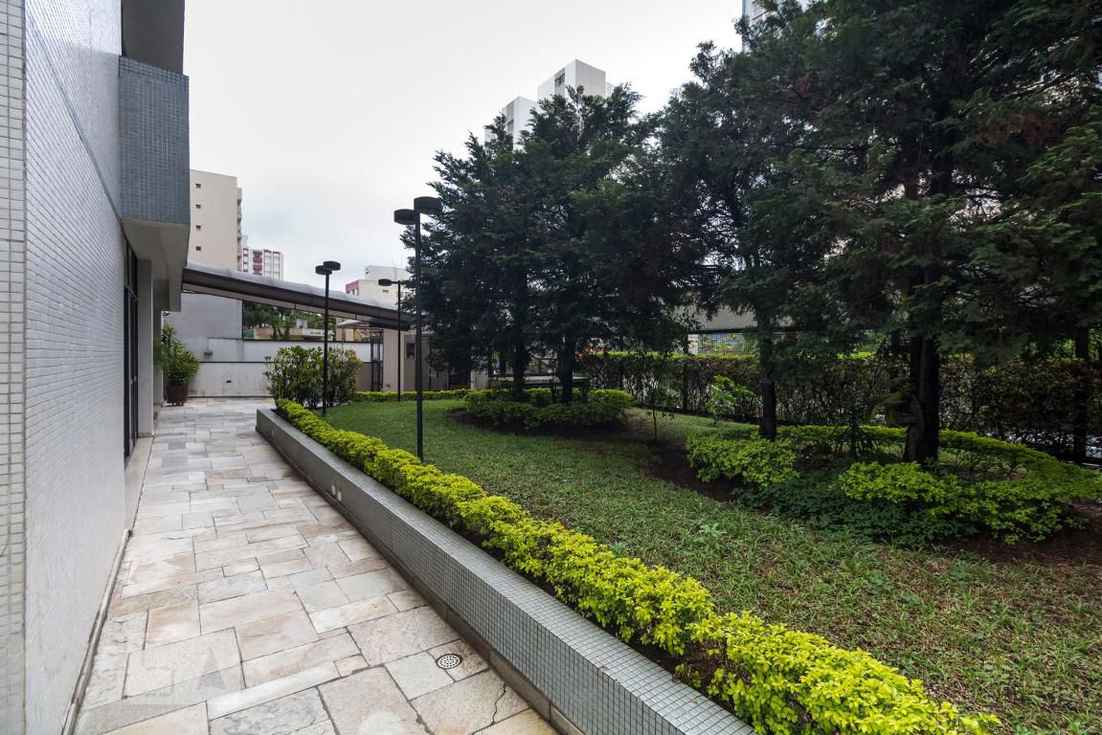 Área Externa - Edifício Marina Isabel