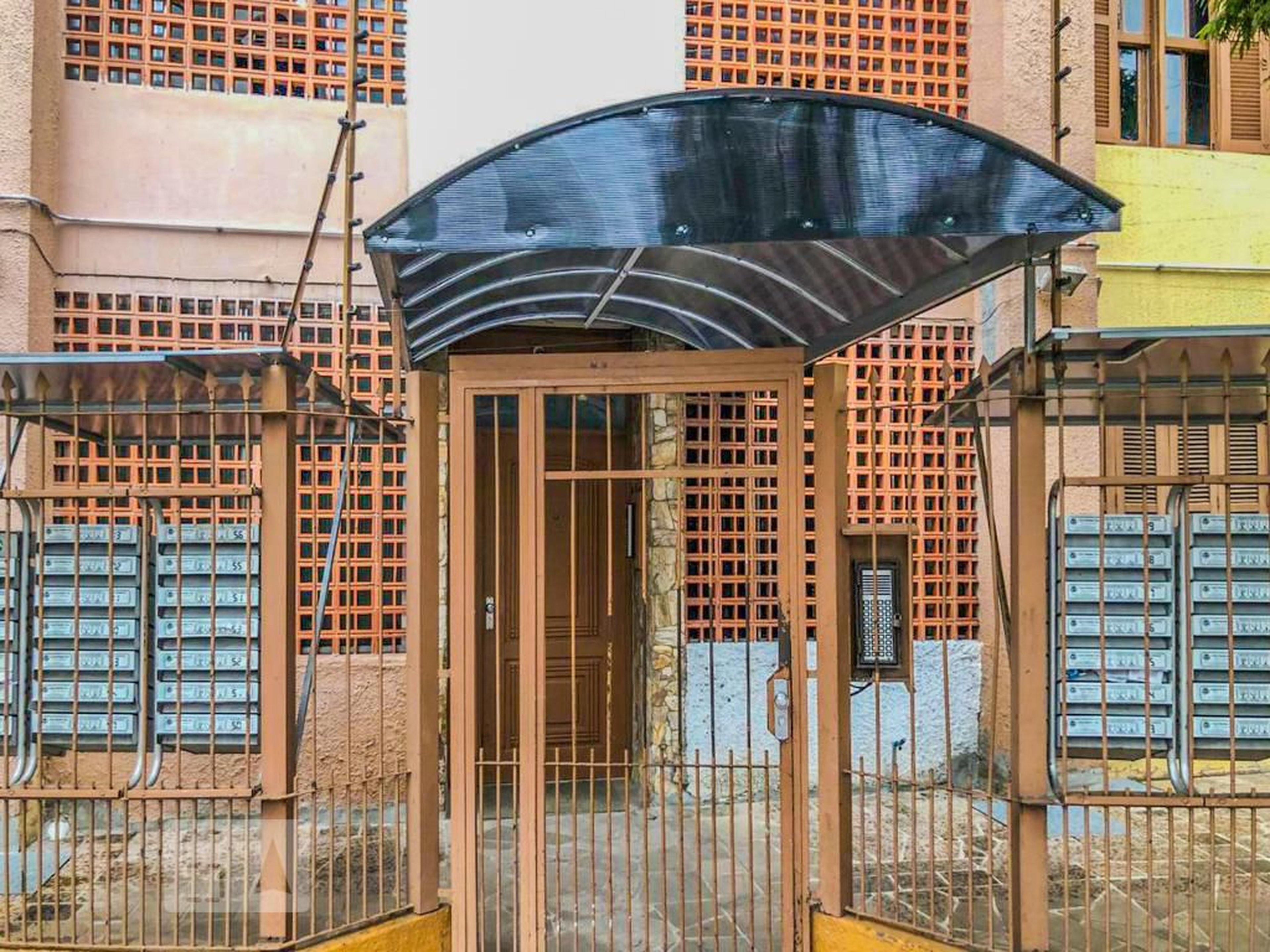 Entrada do Prédio - Edifício Beira Rio