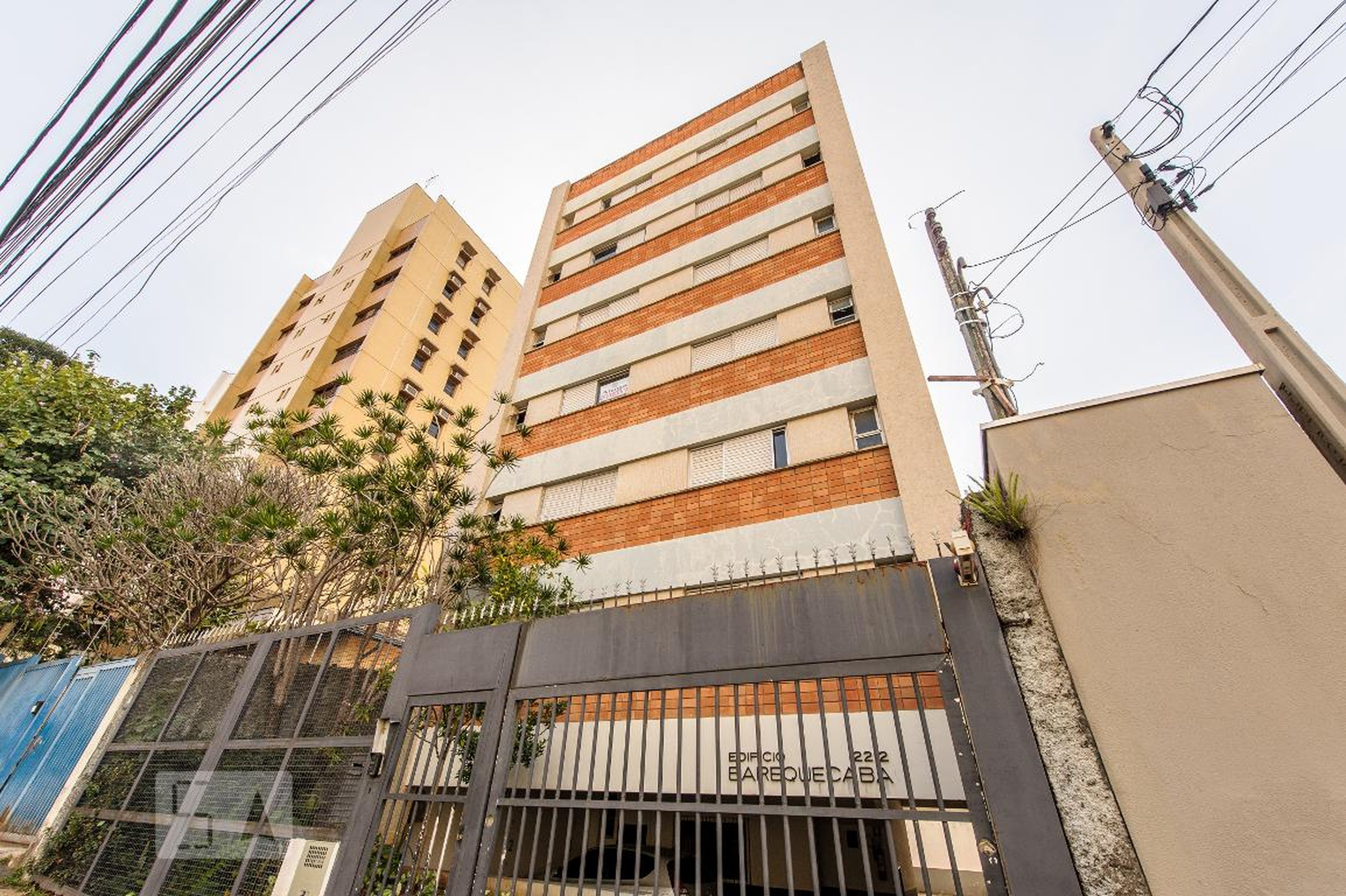 Fachada do Prédio Condomínio Barãqueçaba