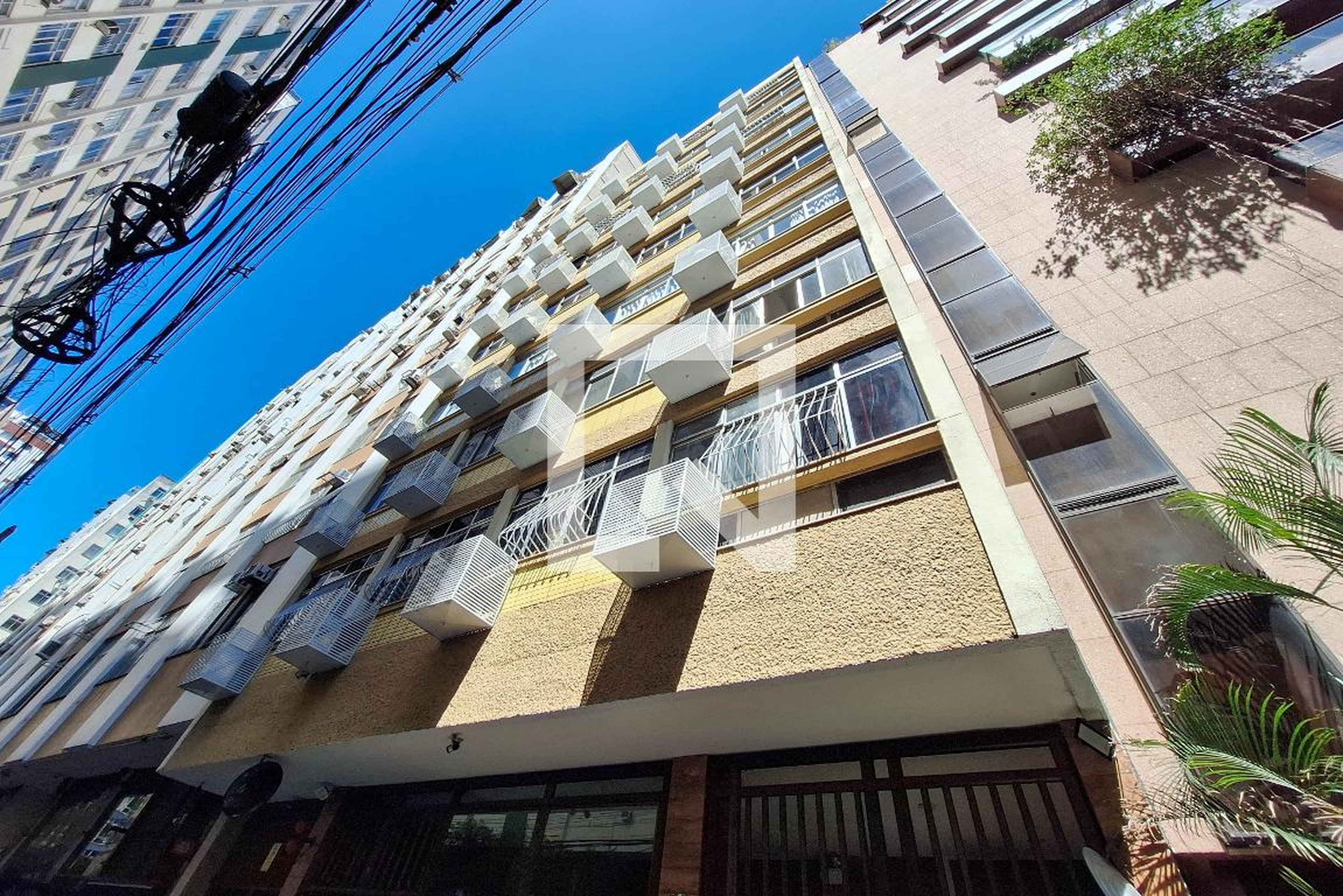 Fachada Condomínio Candido de Miranda