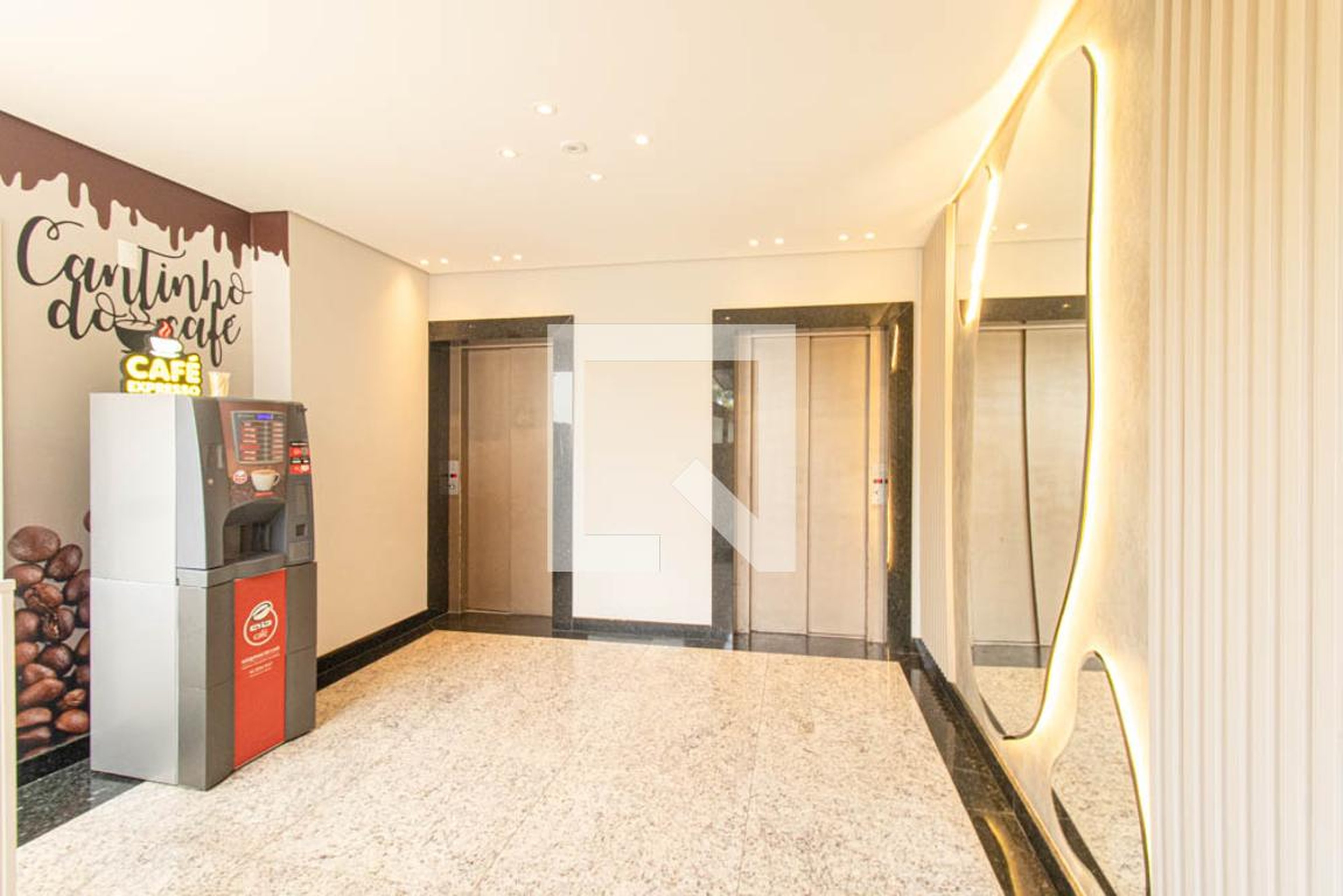 Hall - Village Paraná