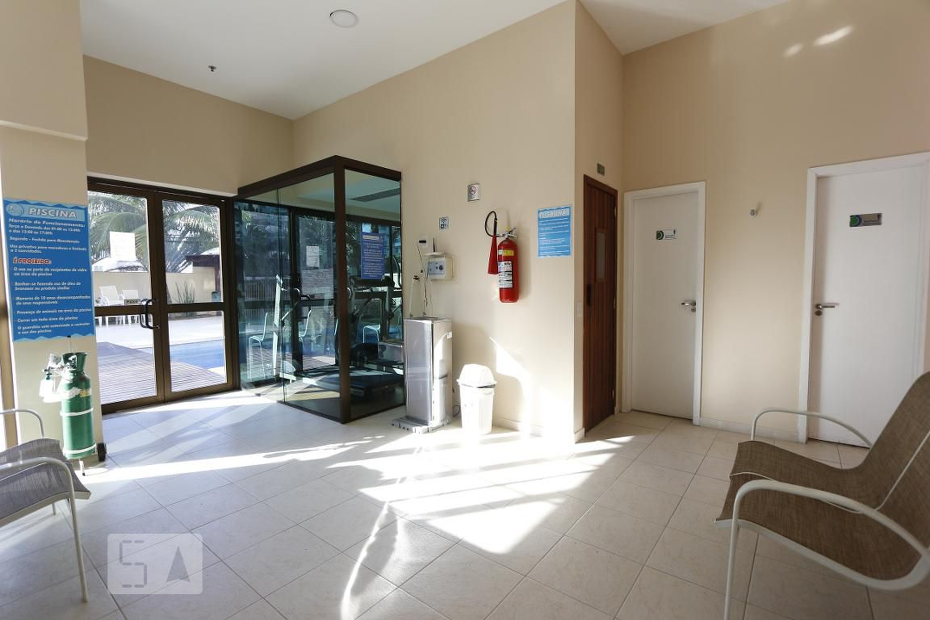 Condomínio - Barra Premier