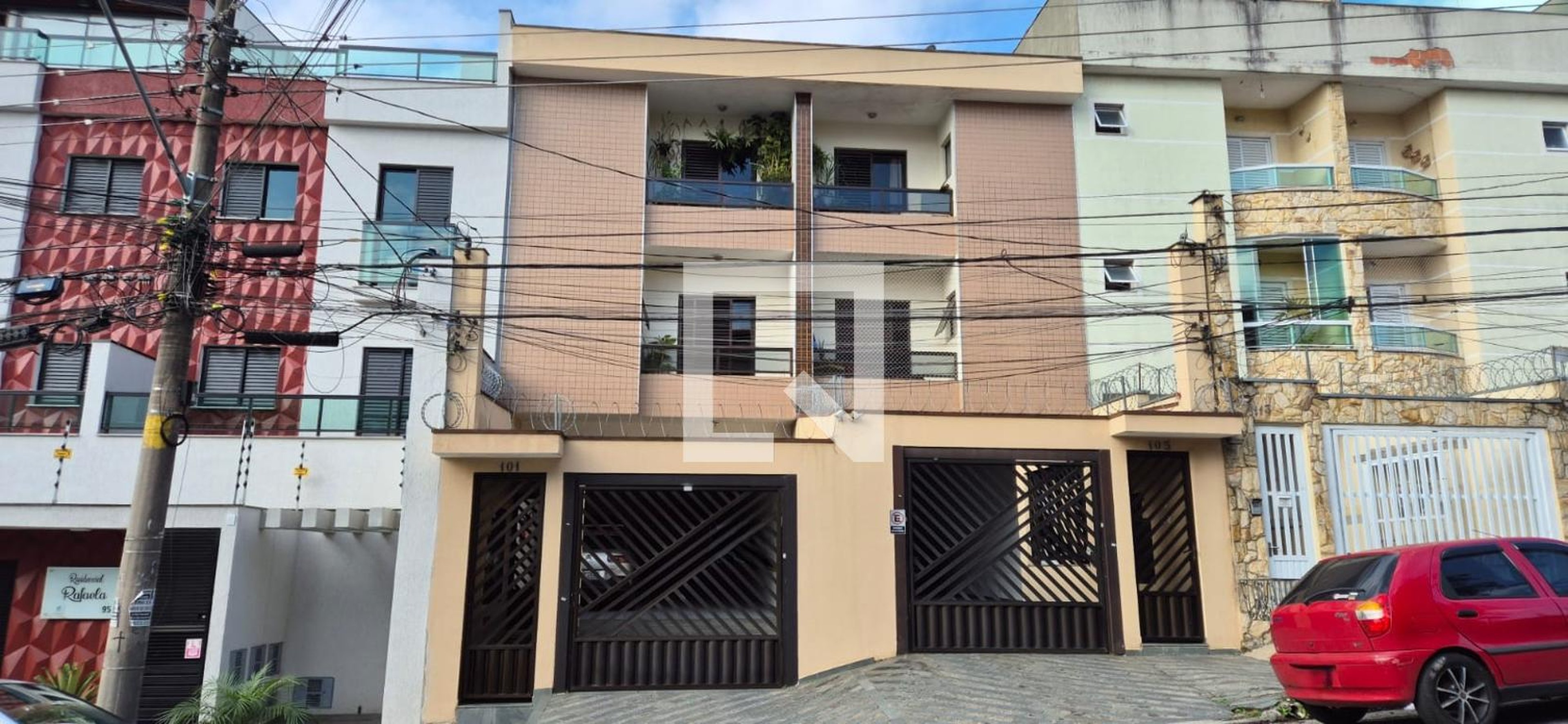 Fachada Condomínio em Rua Itororó, 101