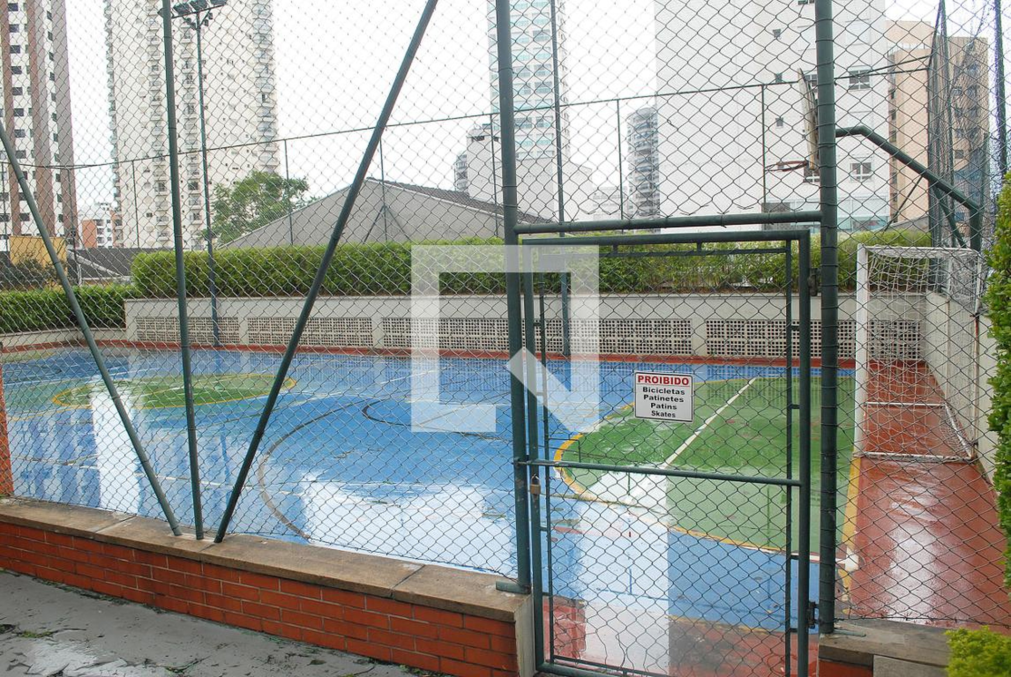 Quadra Esportiva - Top One