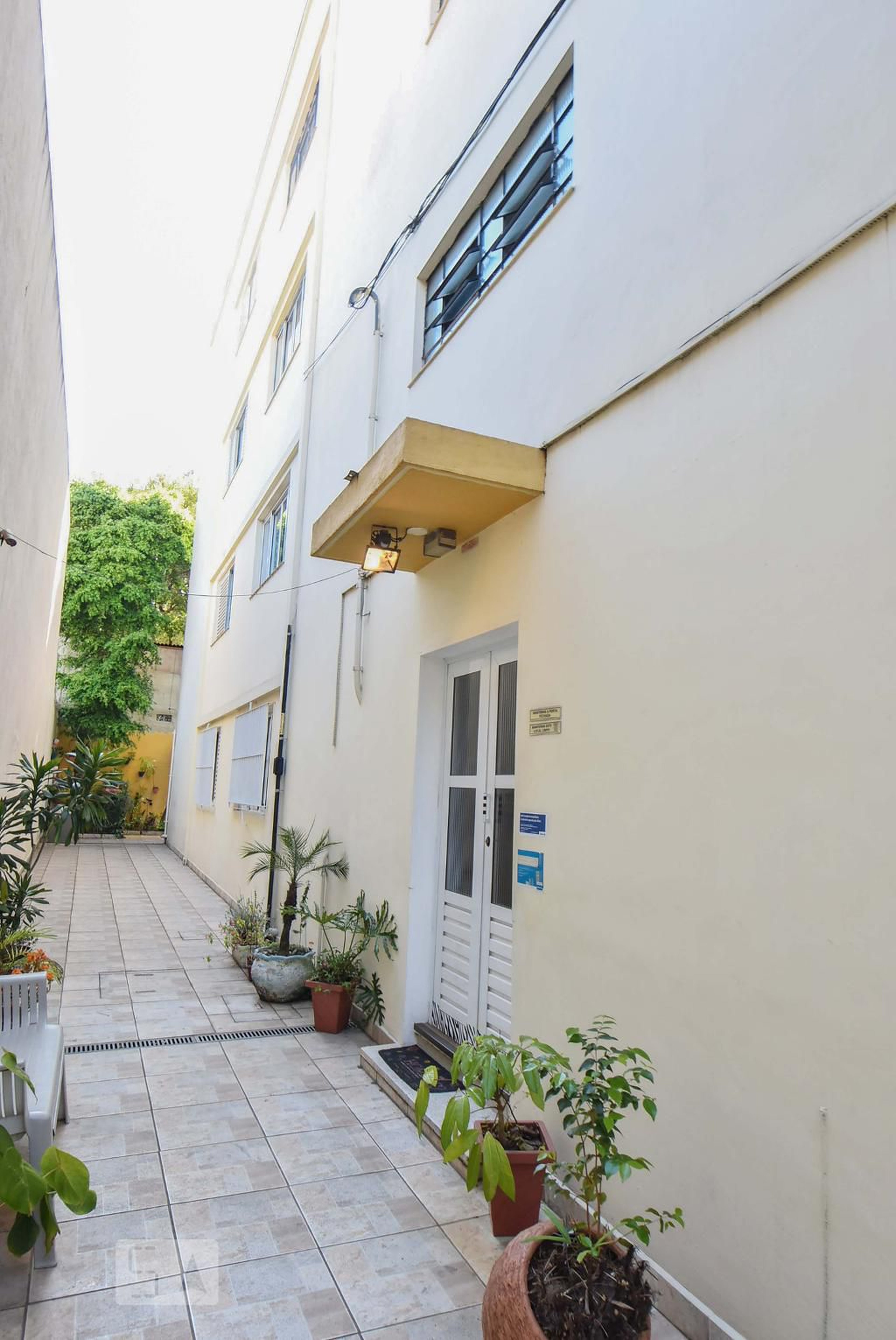 Condomínio - Jardim das Hortências