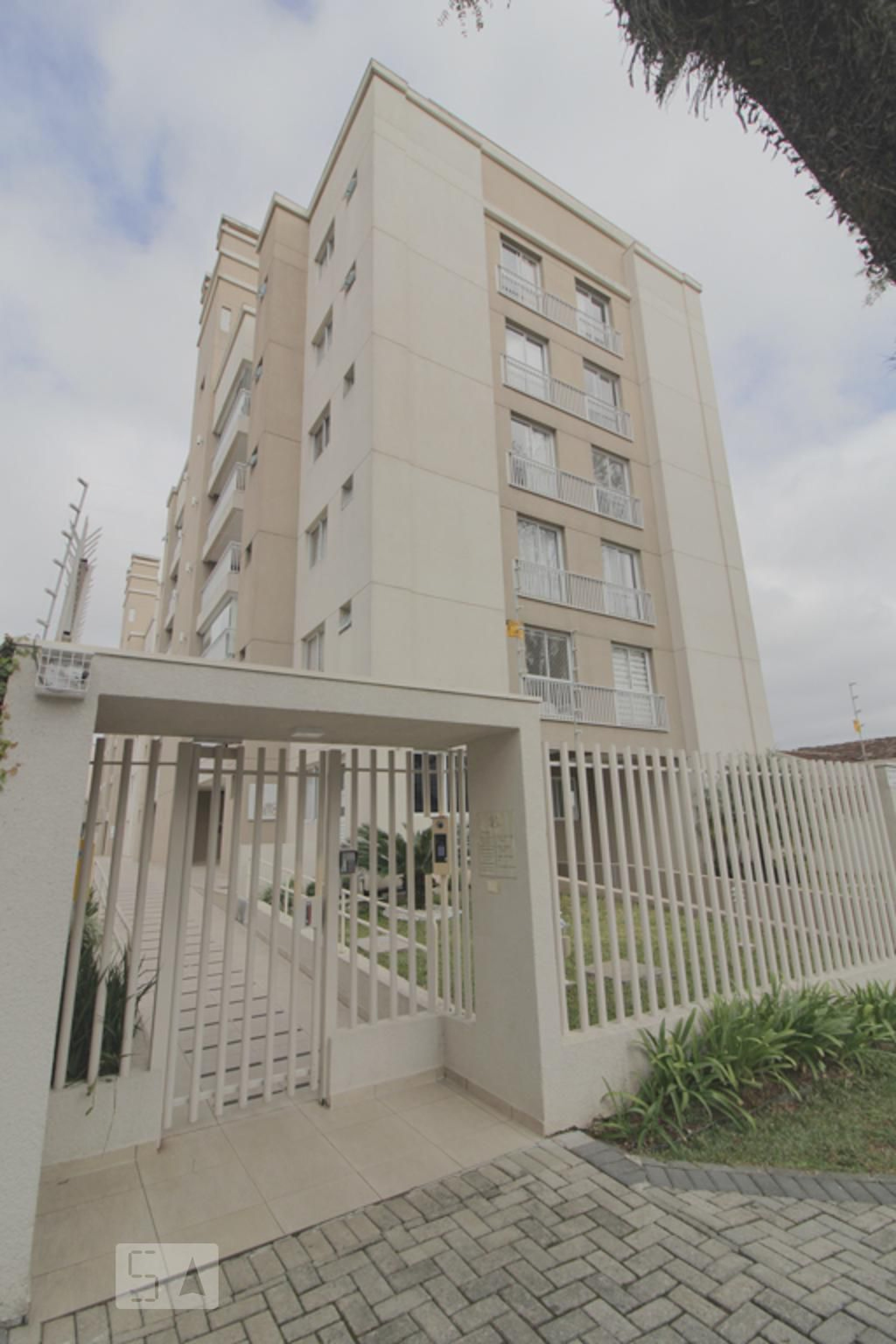 Fachada do Condomínio Condomínio Vila Rica