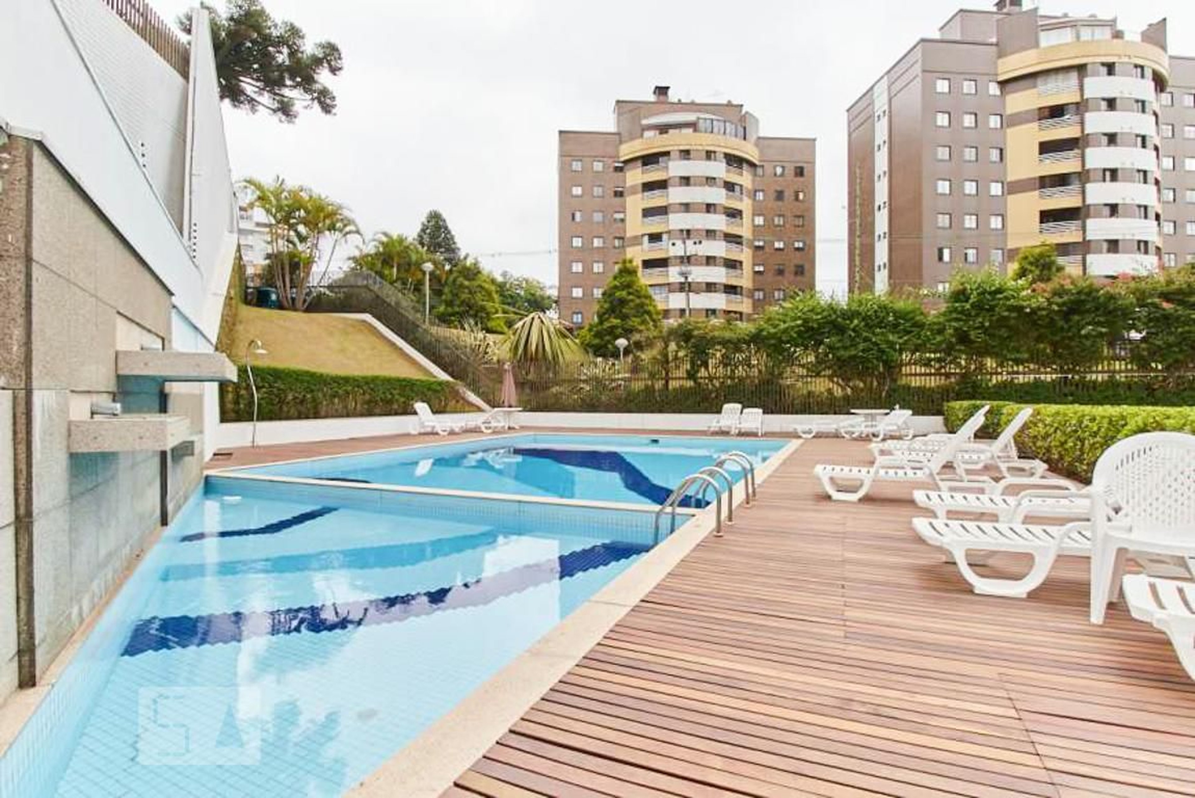 Piscina - Ed. L'Excellence