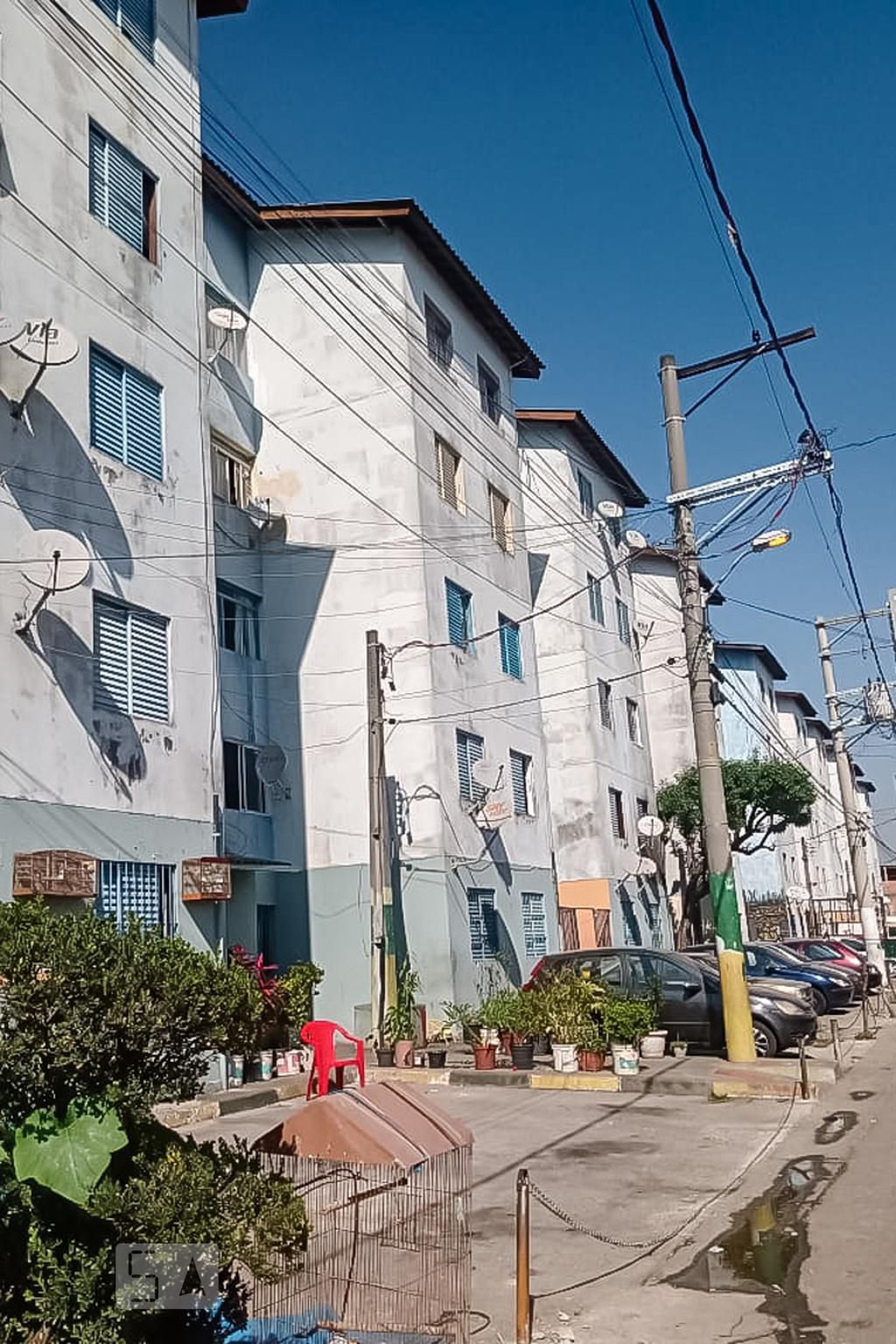 Fachada Condomínio em Rua Capitão Francisco Teixeira Nogueira, 280