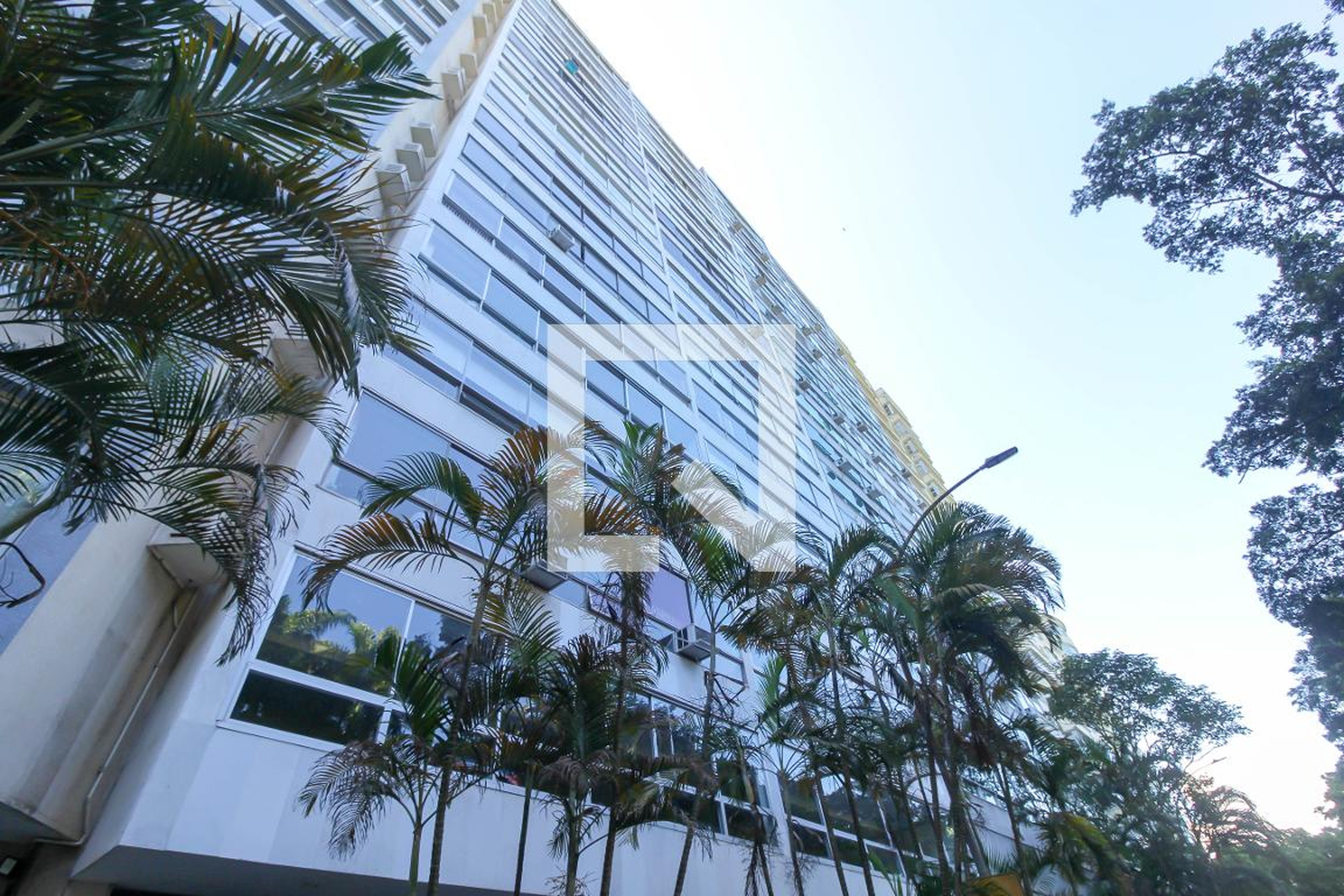 Fachada do Prédio Condomínio Angiolina