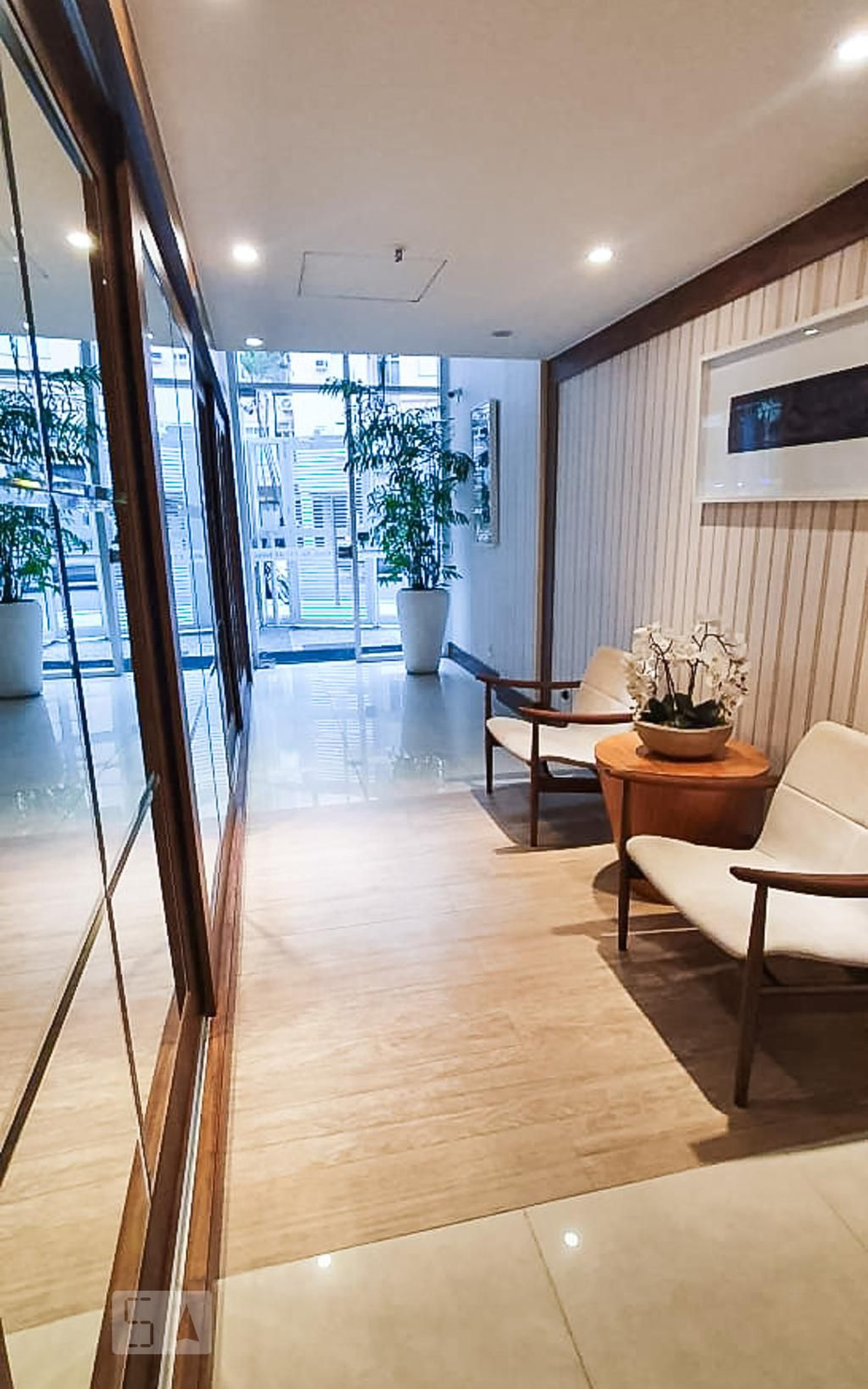 Condomínio - 111 All Suites