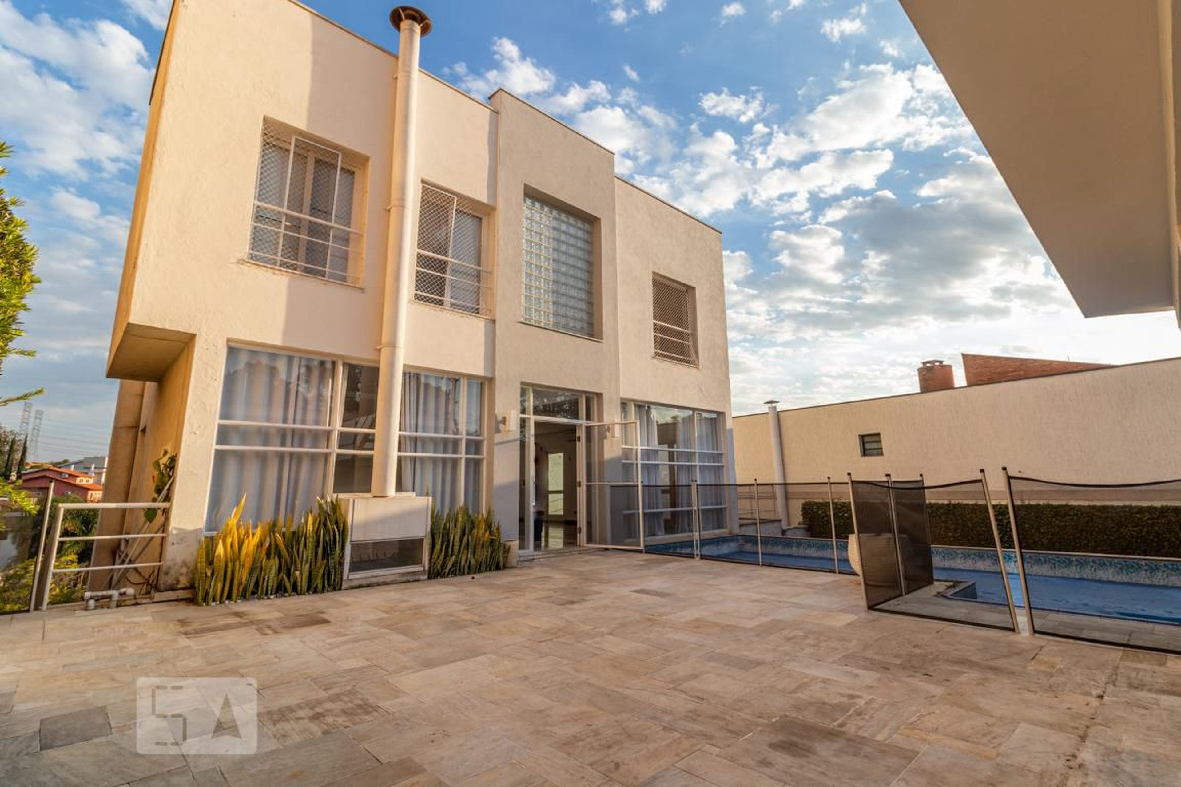 Fachada Condomínio Alphaville Residencial 9