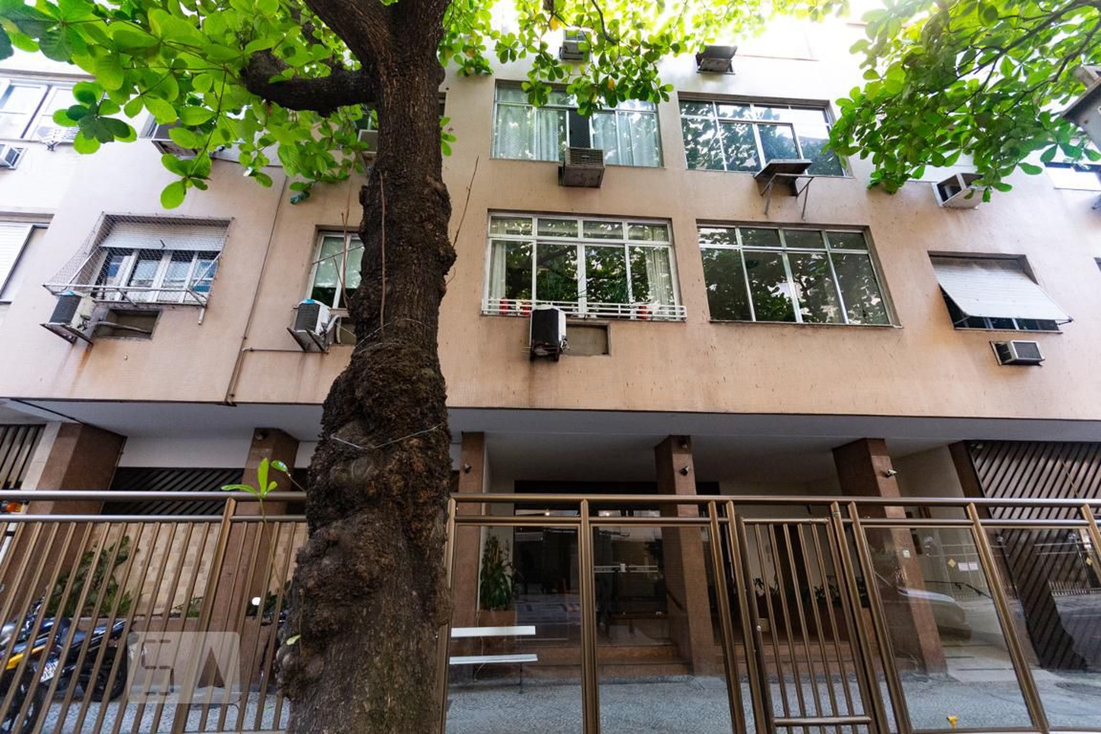 Fachada Edifício Aimée