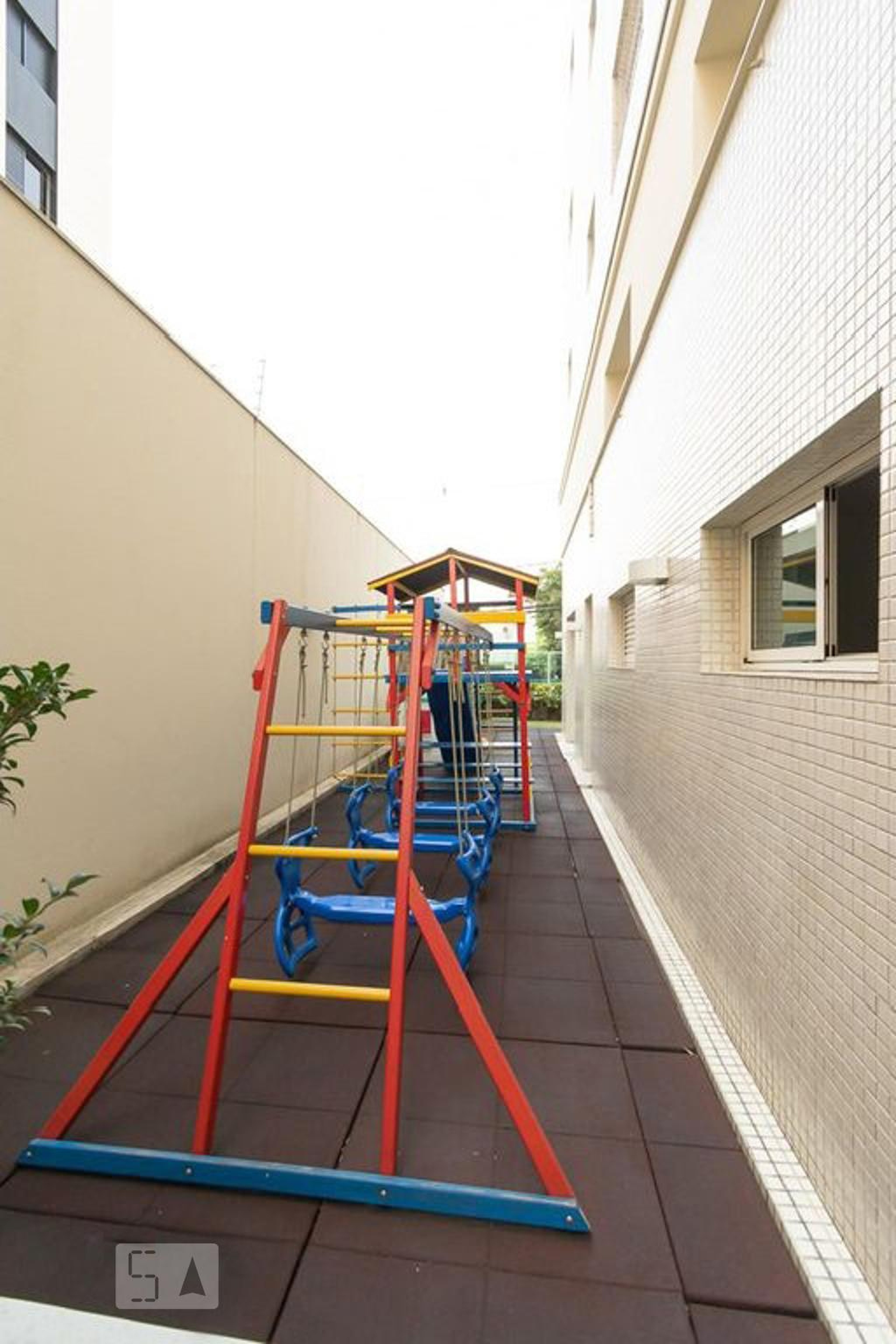Playground - Maison Royale