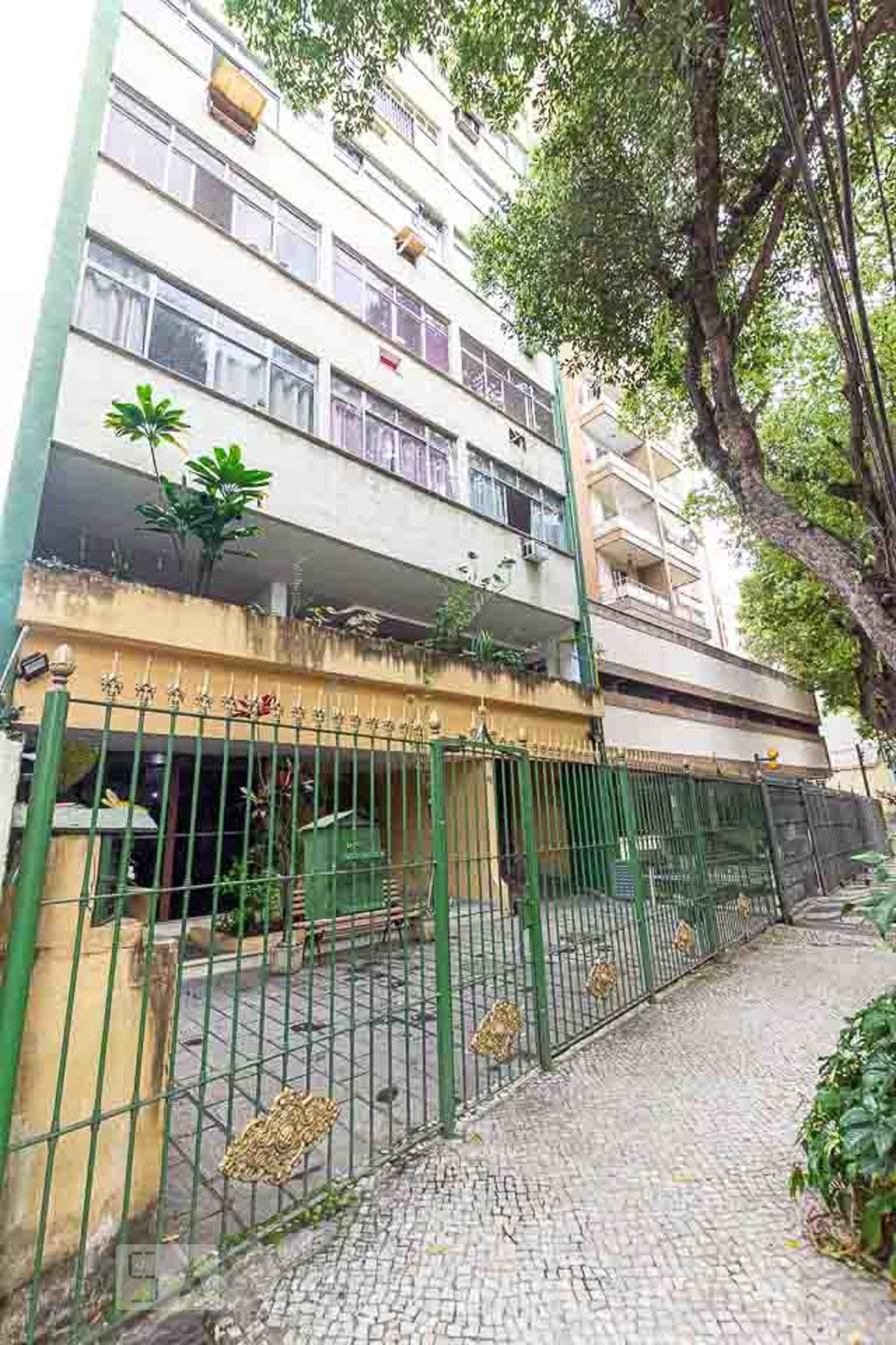 Fachada do Predio Condomínio Barbarela