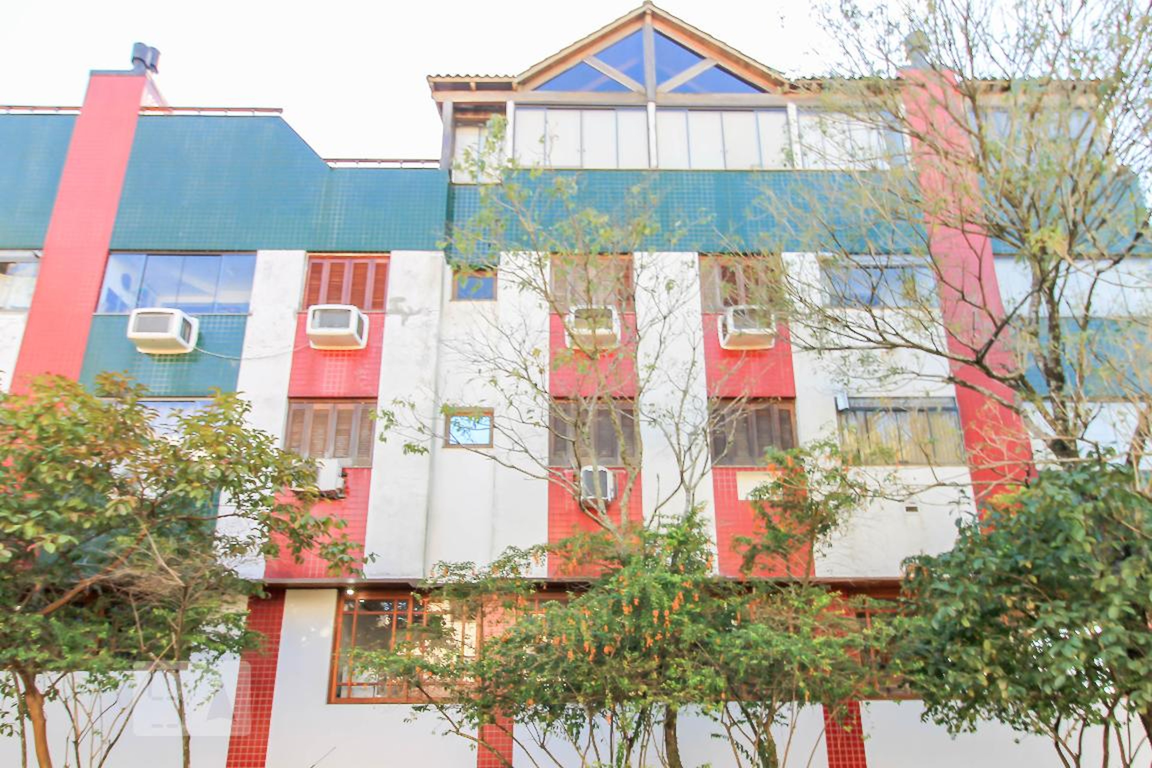 Fachada Condomínio em Rua João Carlos Bertussi da Silva, 200