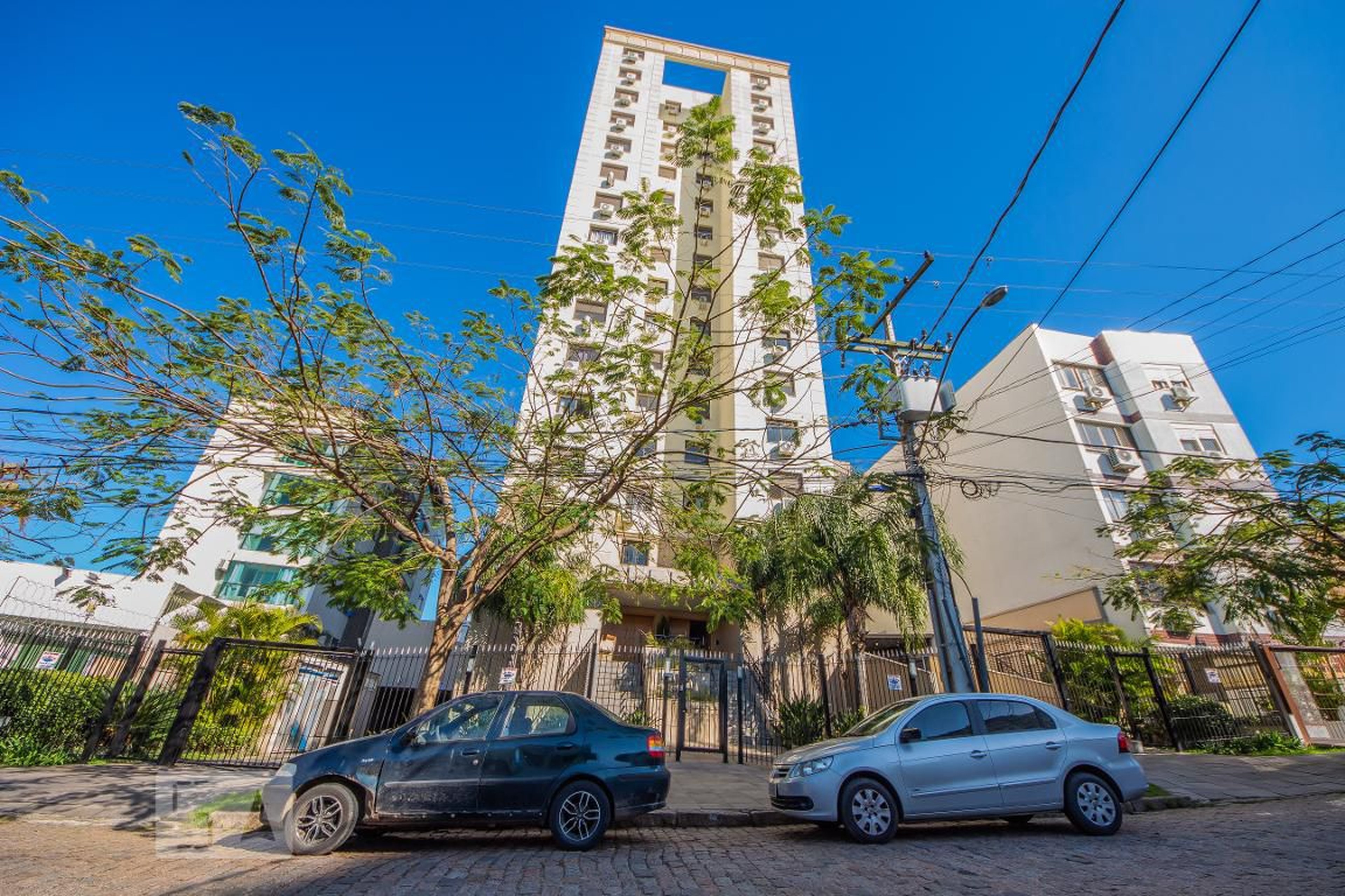 Fachada do Condomínio Condomínio Happy Residence