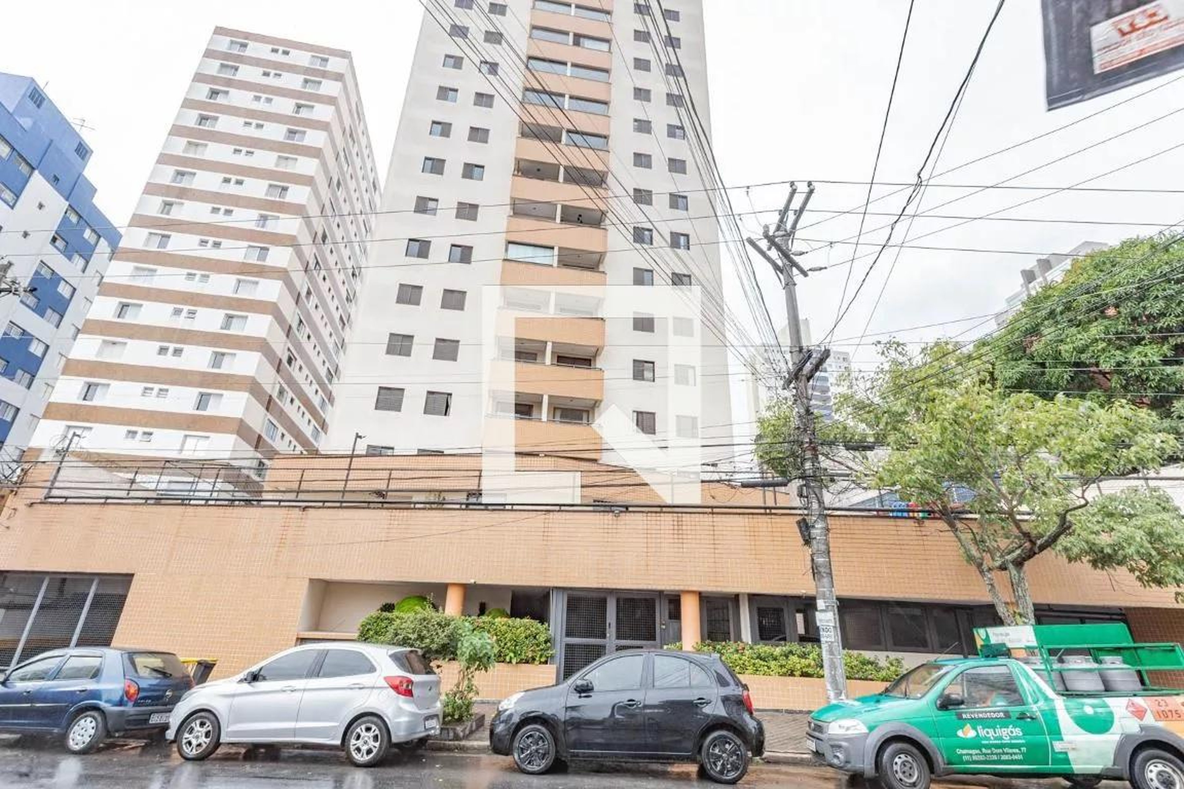 Fachada Edifício Plaza de Castillia