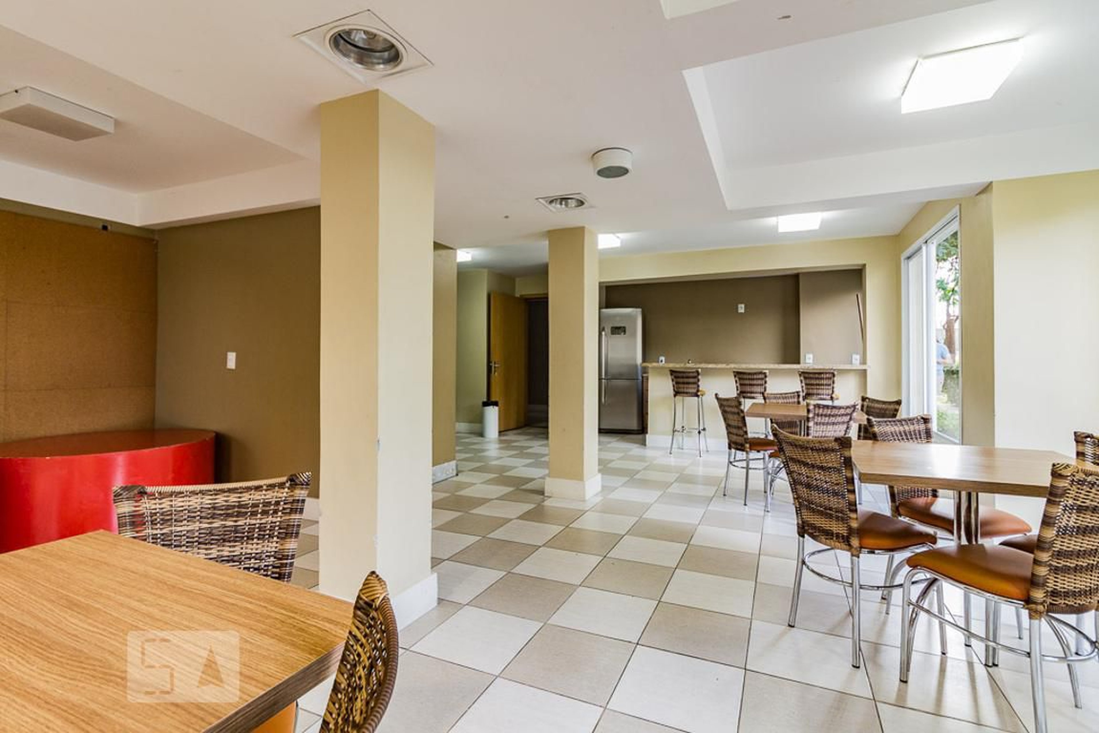 Salao de Festa - The Sun