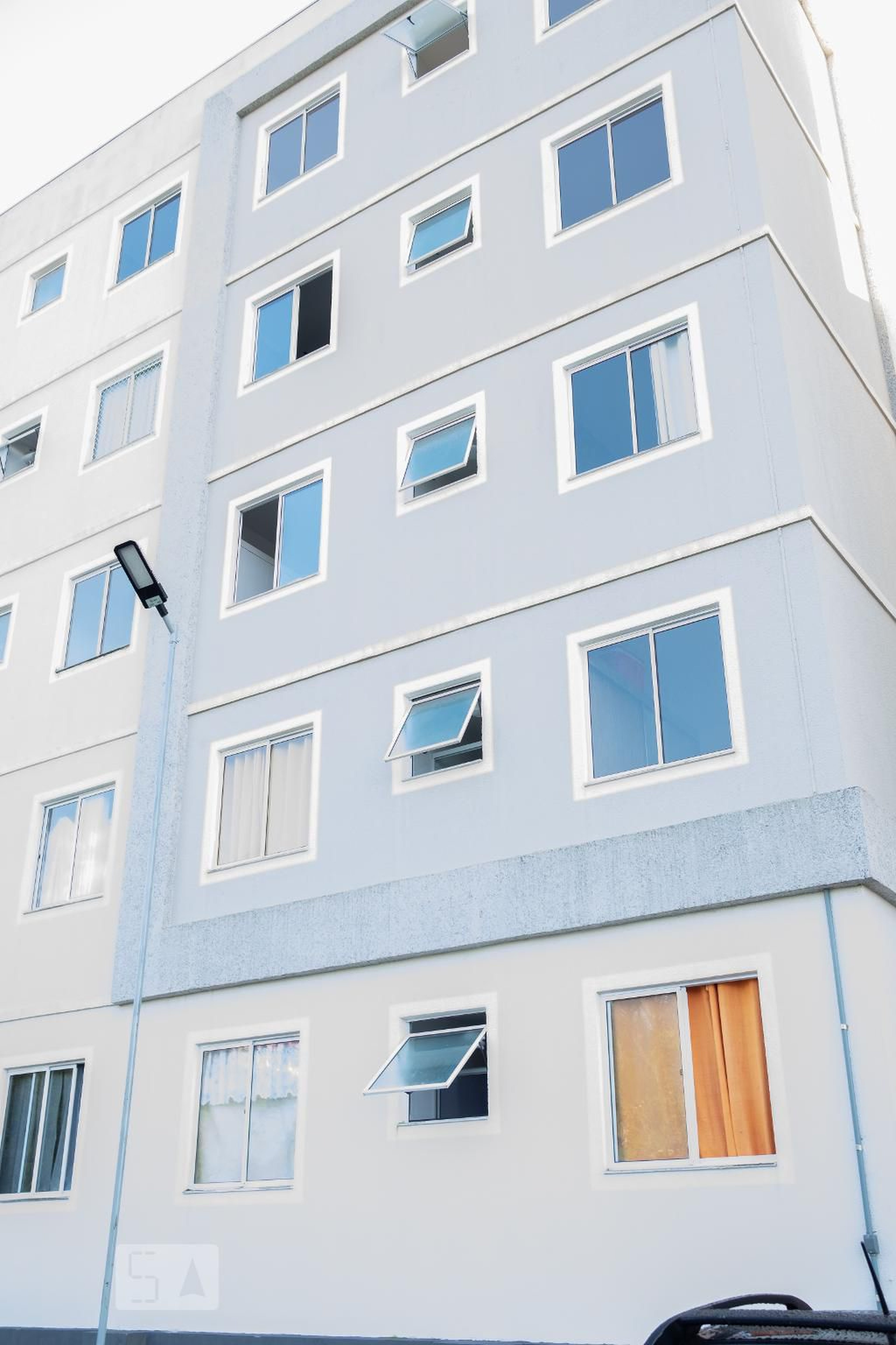 Fachada Condomínio em Rua Oswaldo Artur Hartz, 10