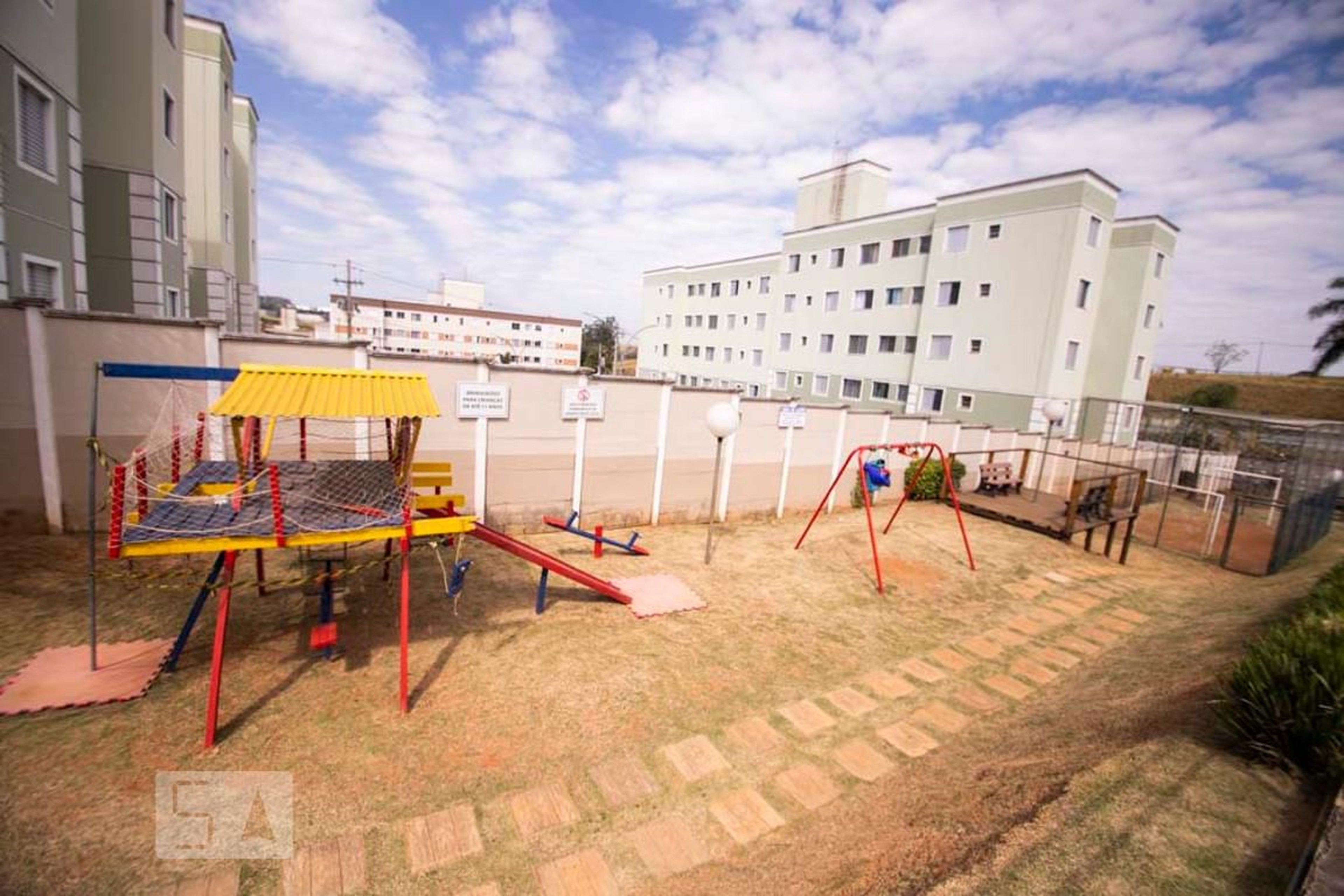 playground - Água Branca