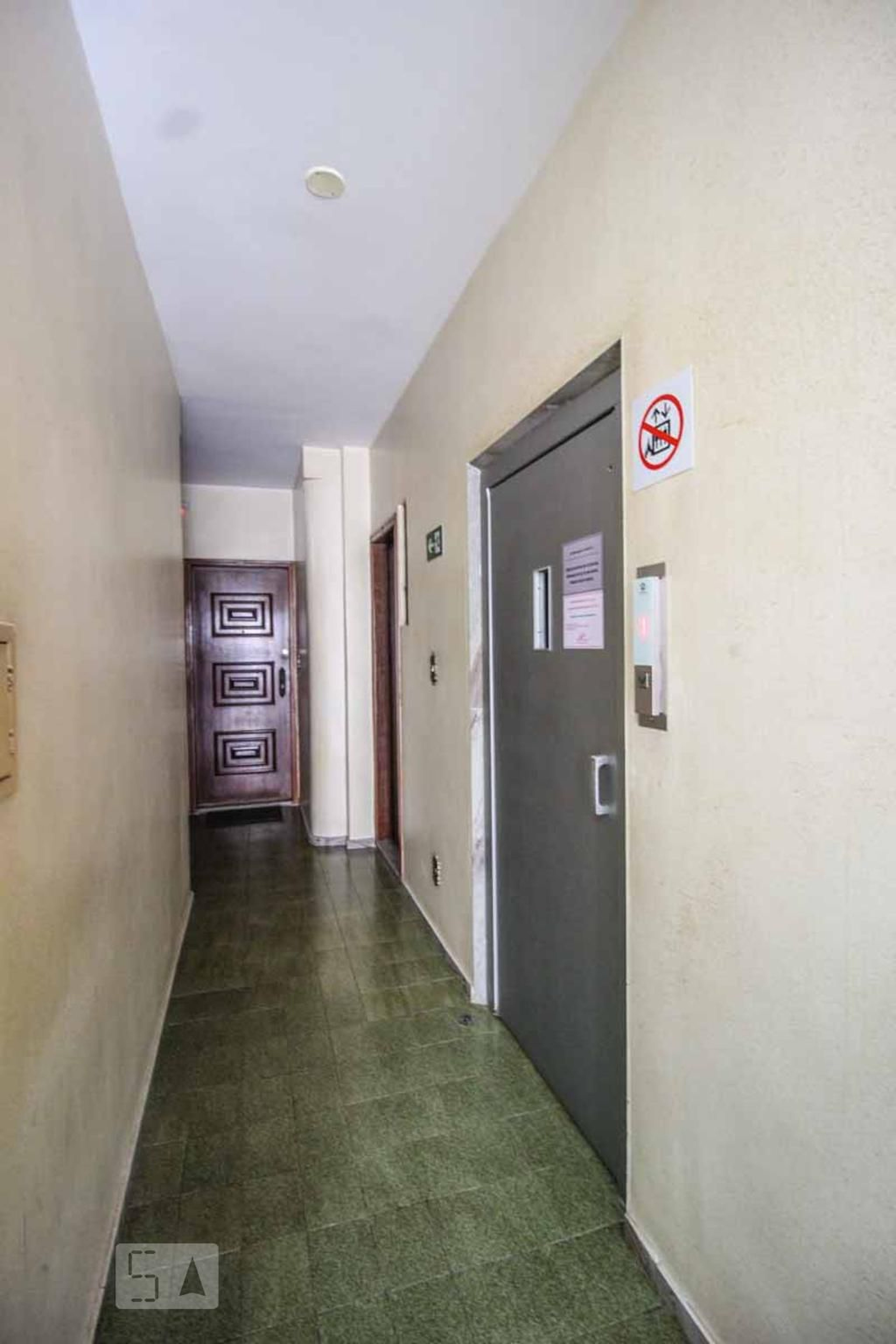 Elevador - Edifício Solar Imperial