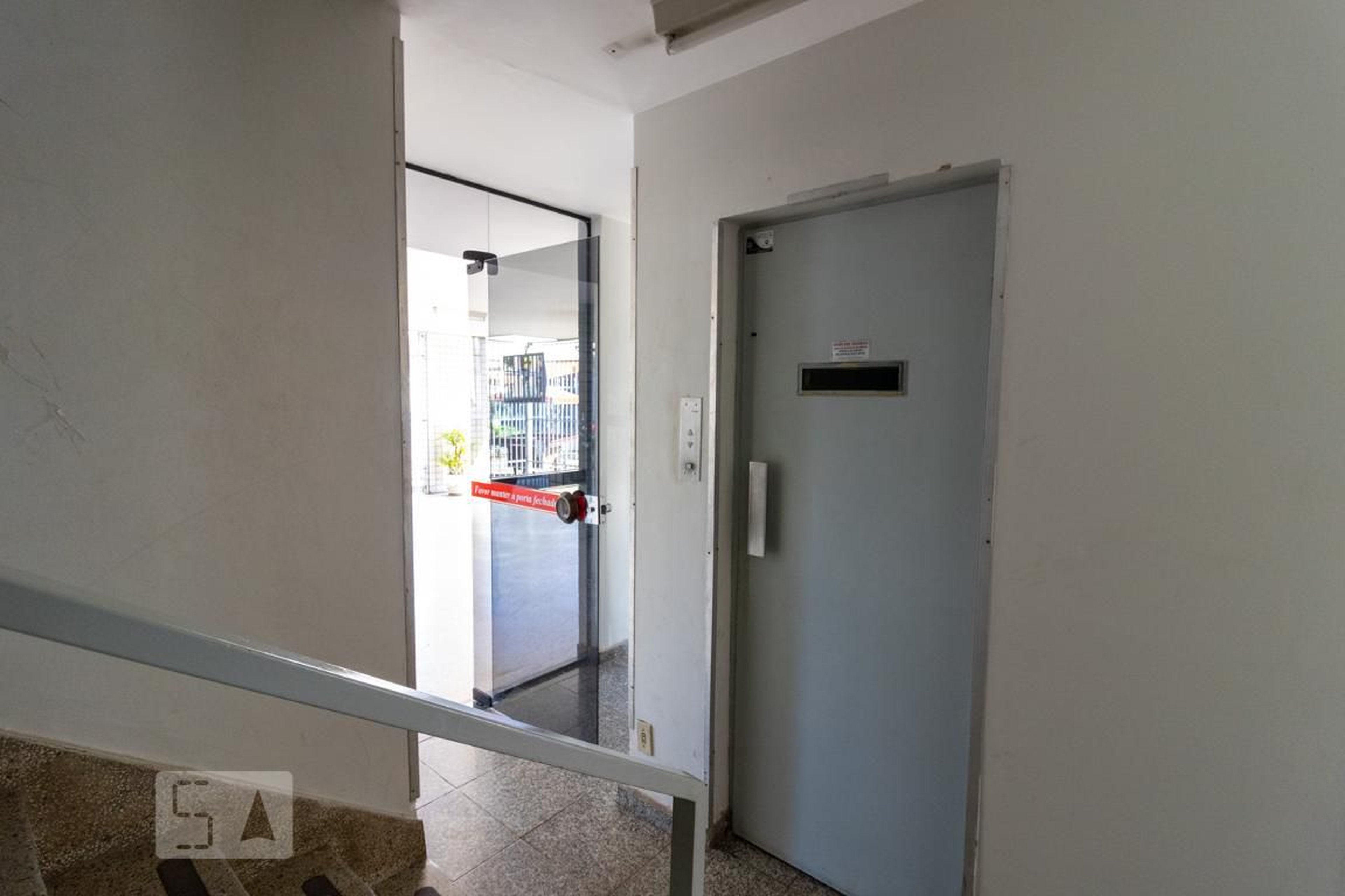 Elevador - Edifício Nobel