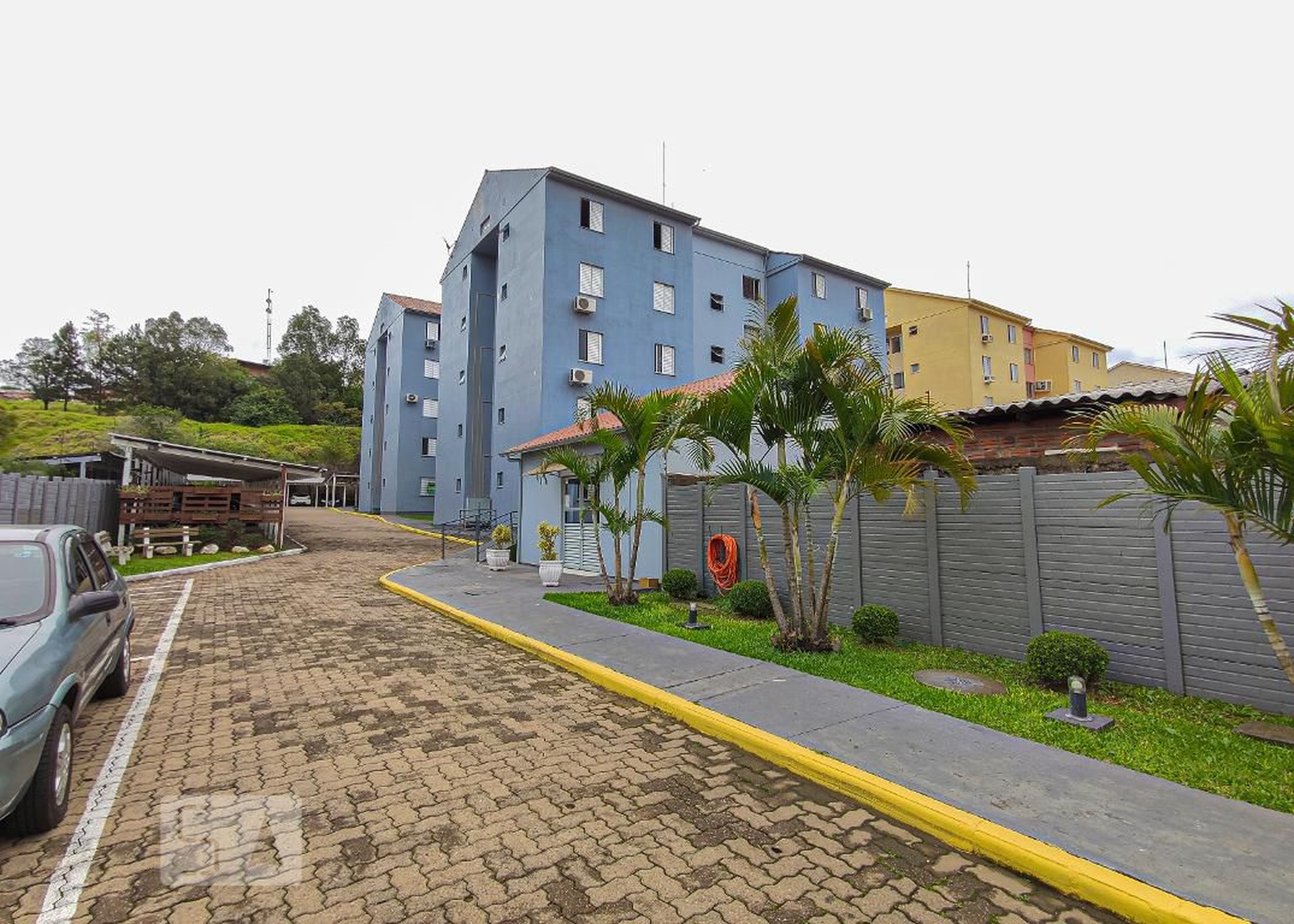 Condomínio - Residencial Hamburgo Villa Germânia