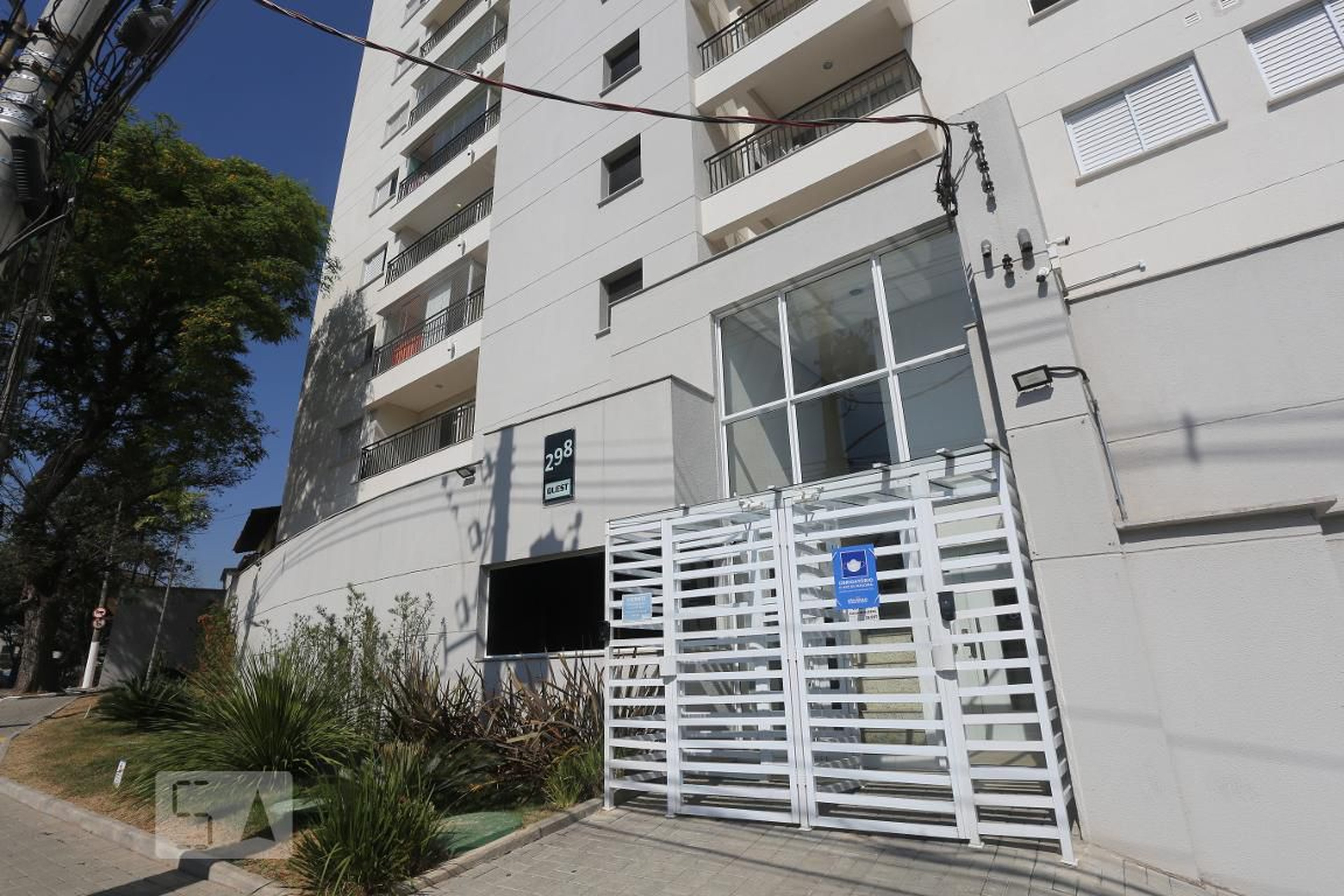 Fachada do Condomínio Condomínio Quest Campesina