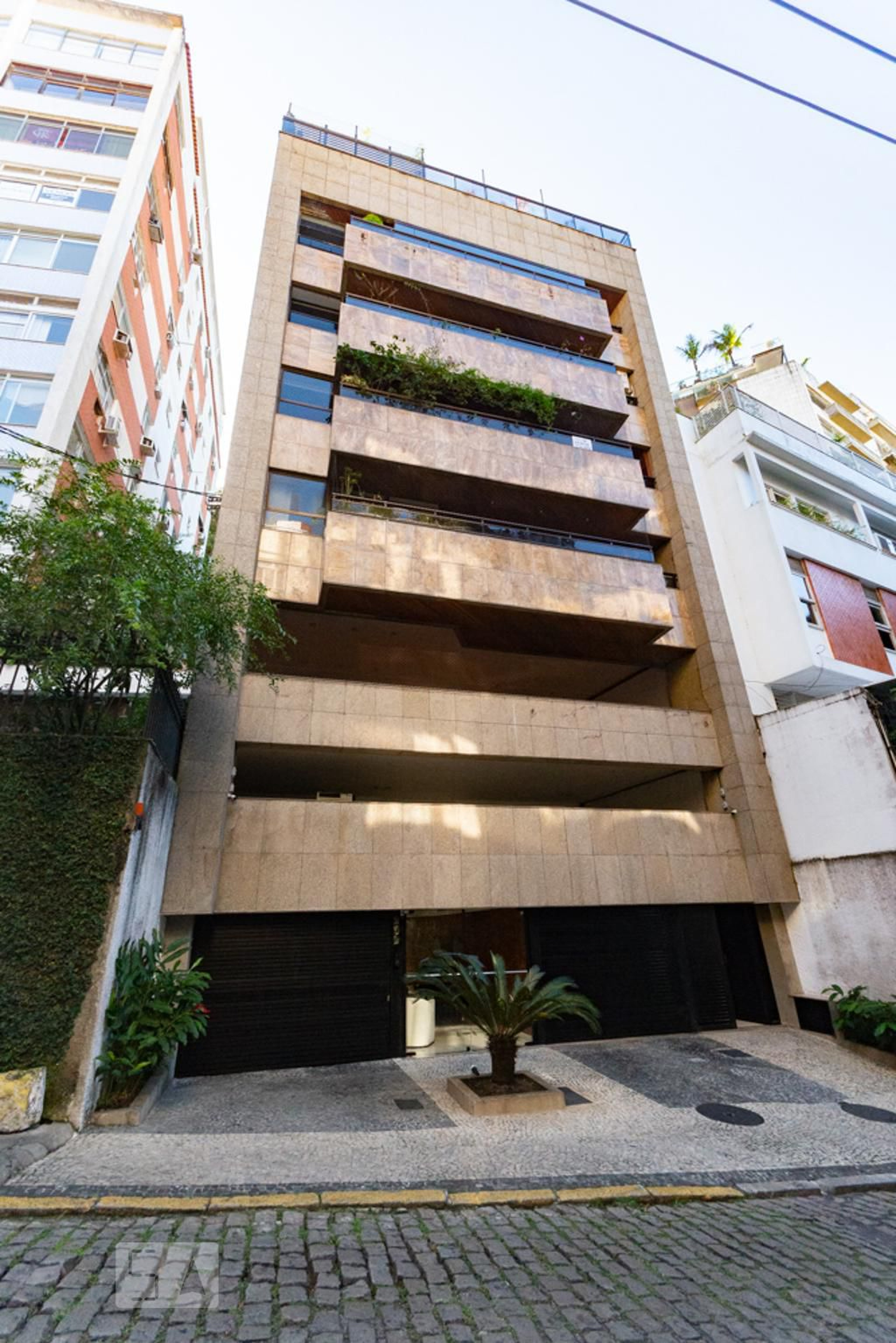 Fachada Condomínio em Rua Sambaíba, 252