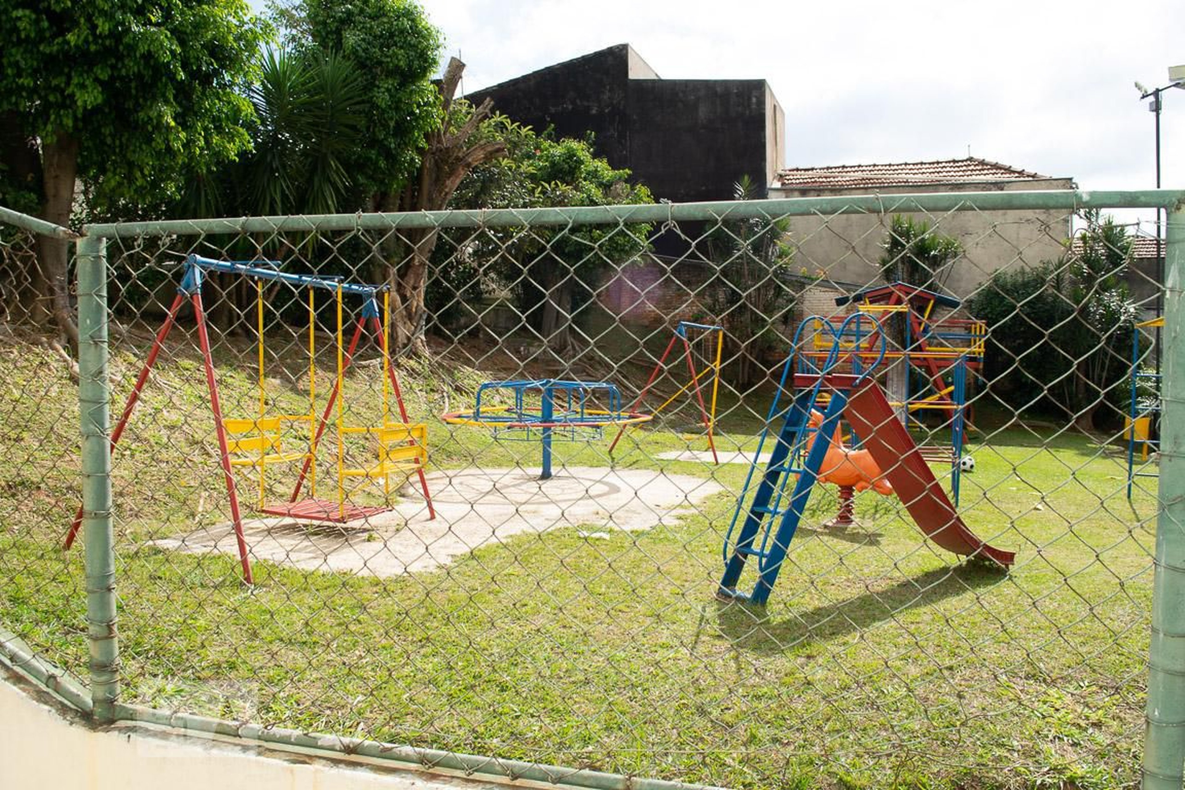 PLAYGROUND - Conjunto Residencial Mirante da Lapa