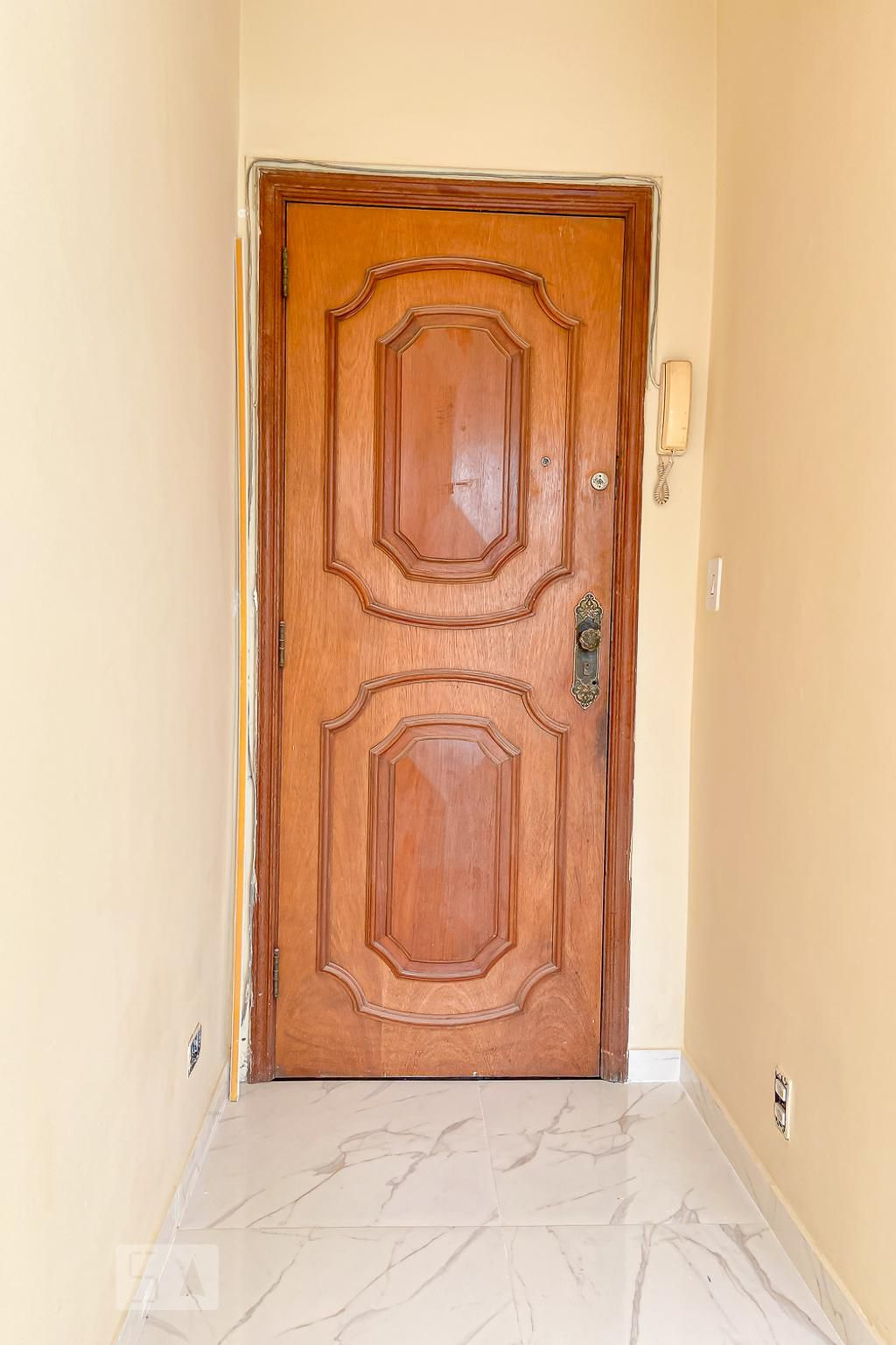 Entrada - Edifício Magé