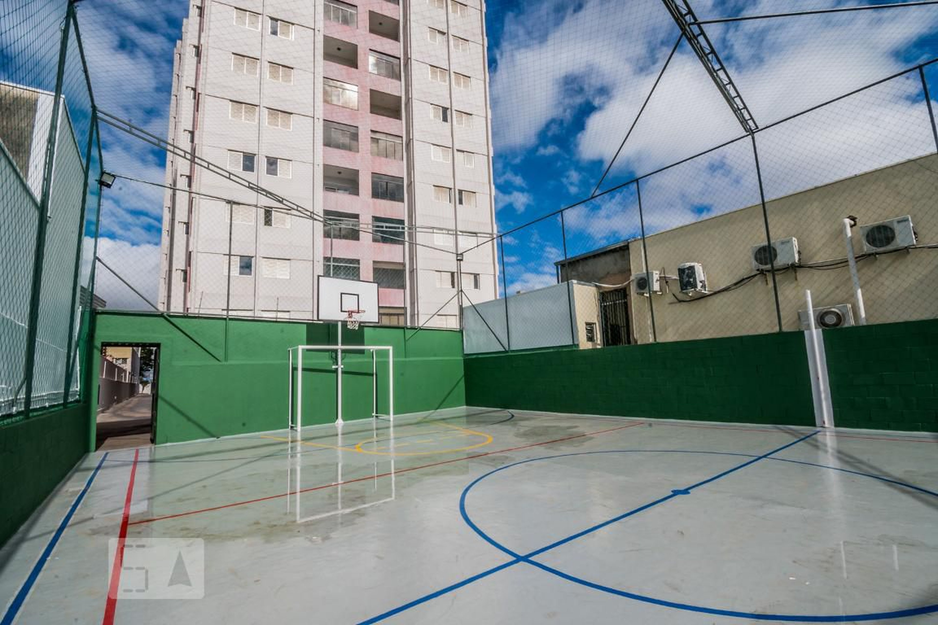 Quadra poliesportiva - 