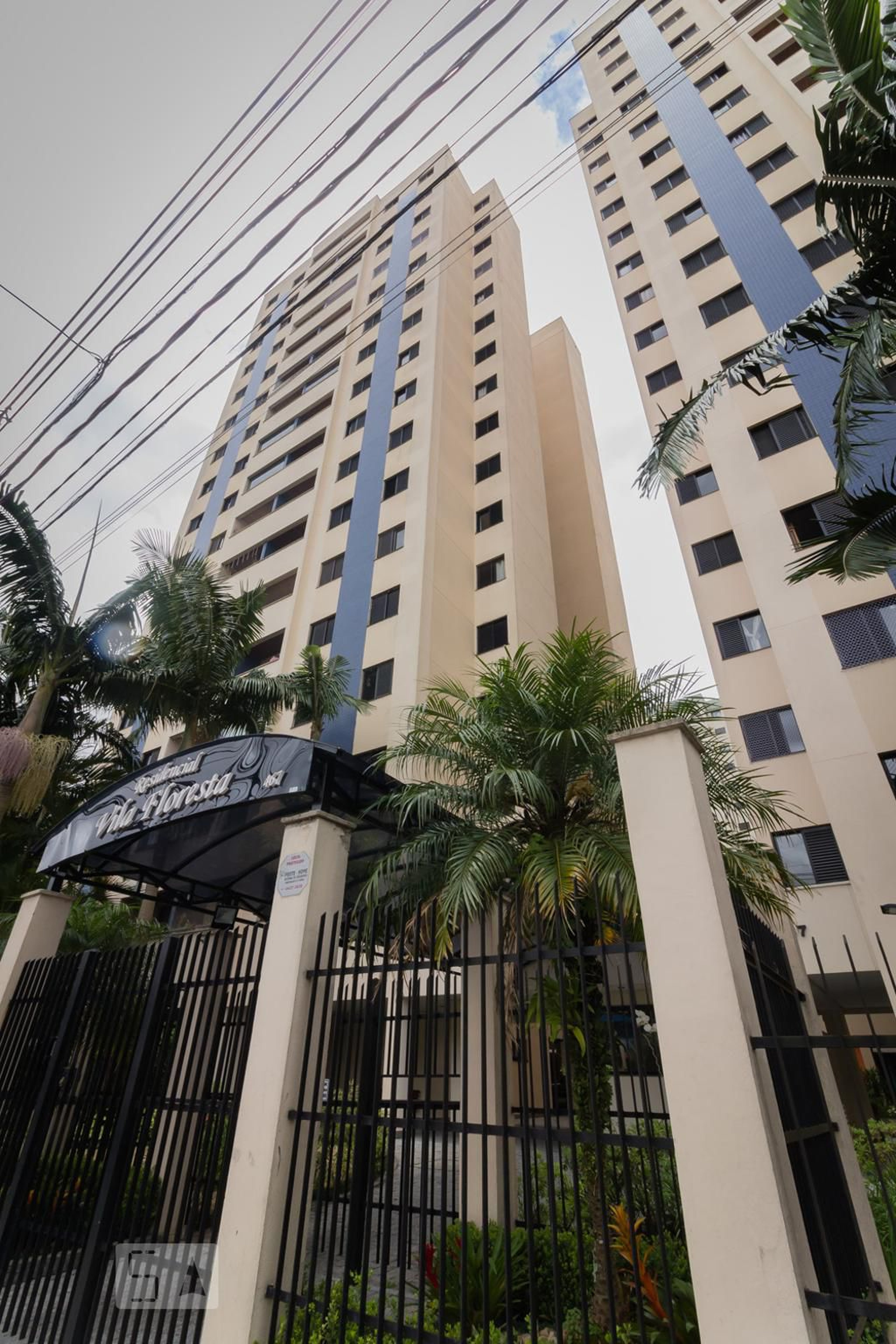 Fachada do Condomínio Residencial Vila Floresta