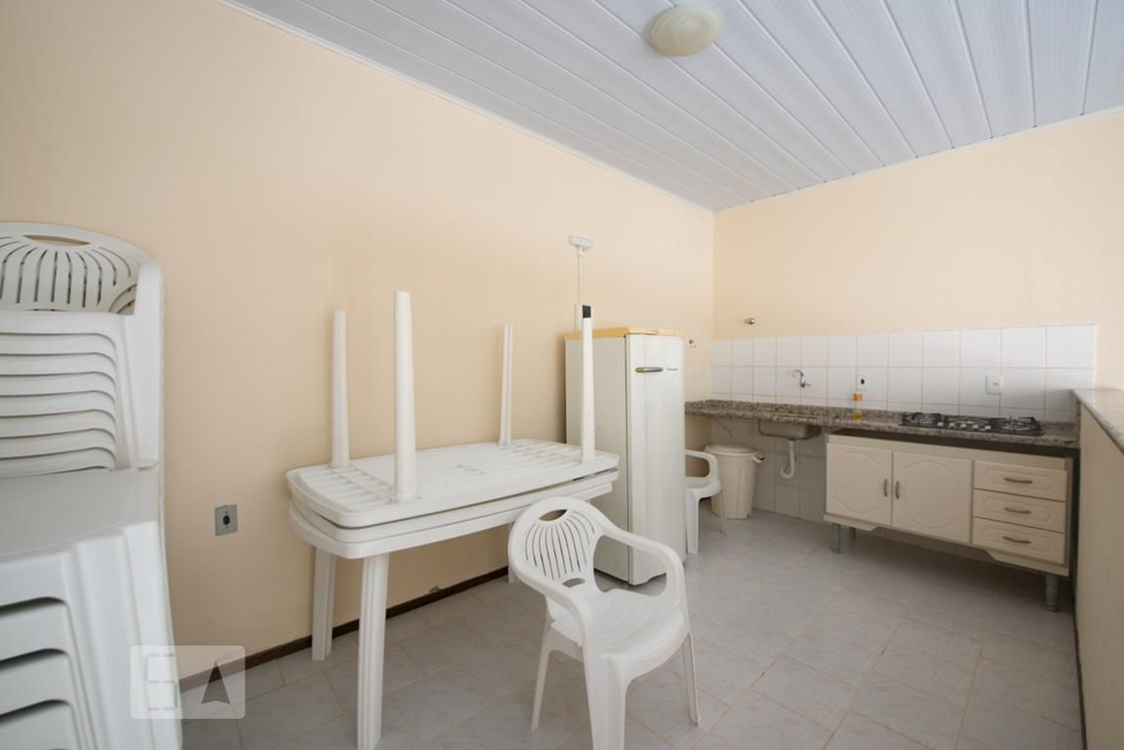 Salão de Festas - Residencial Professora Maria Esther