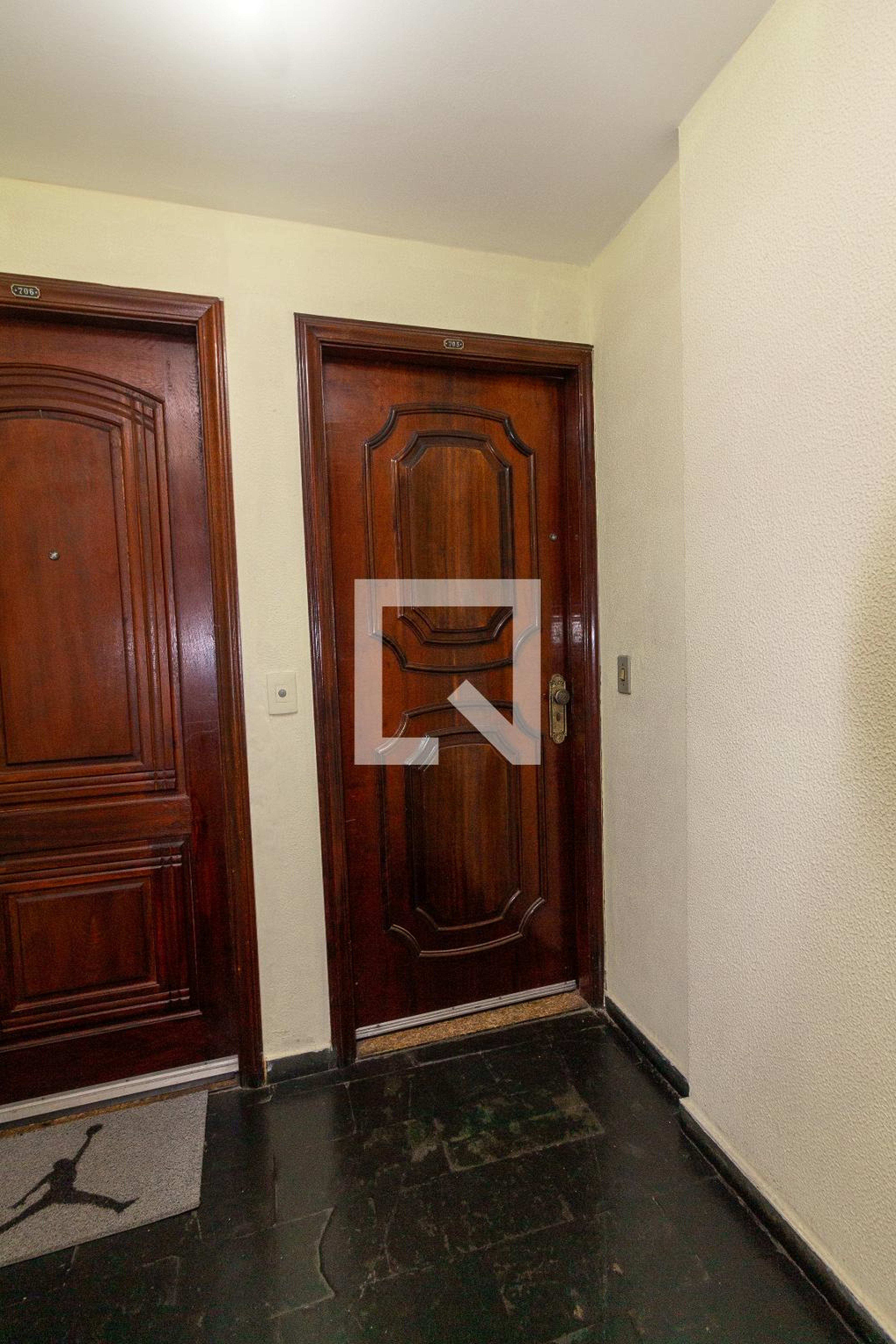 Entrada - Padre Roser