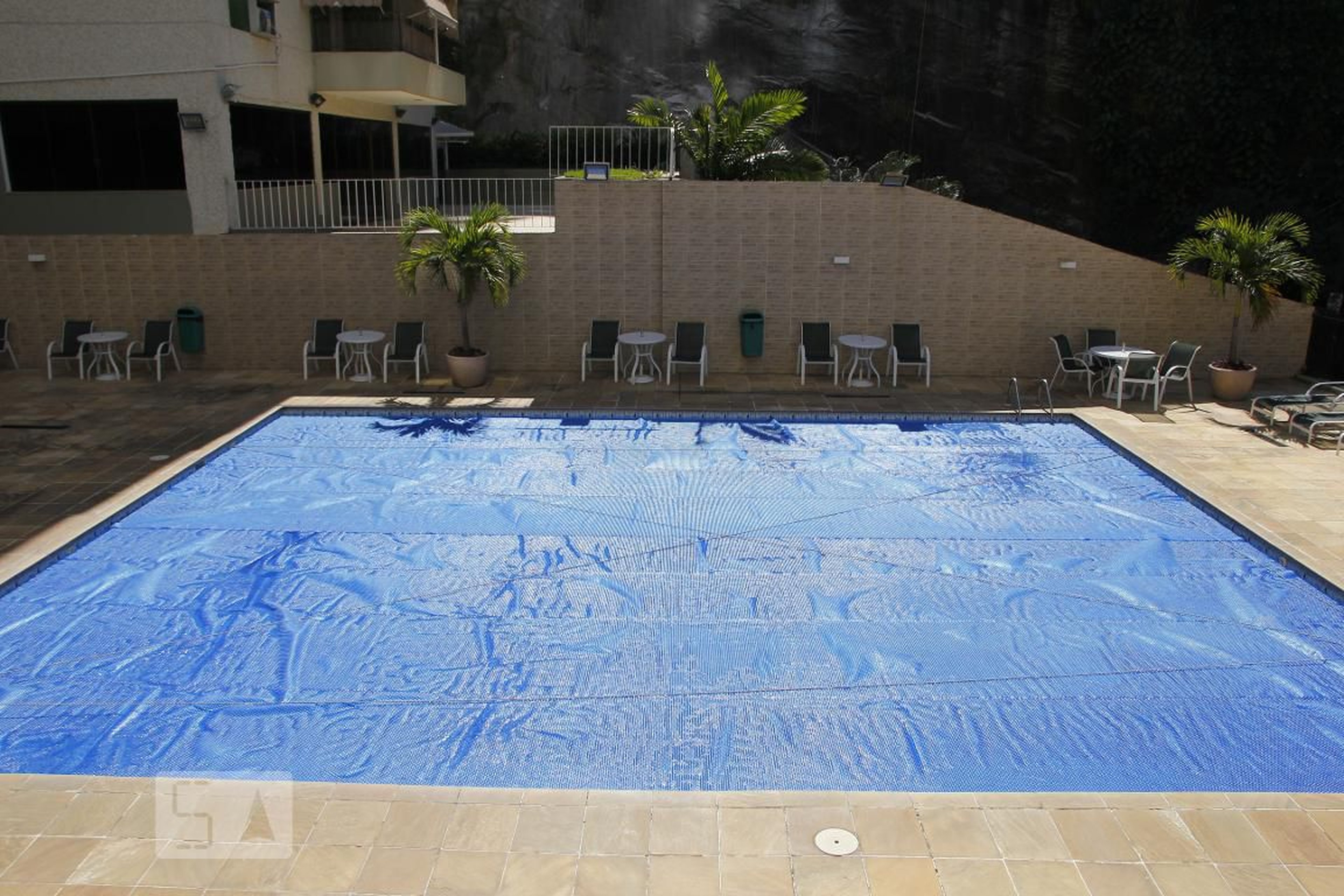 Piscina - Edifício Ilha Elba