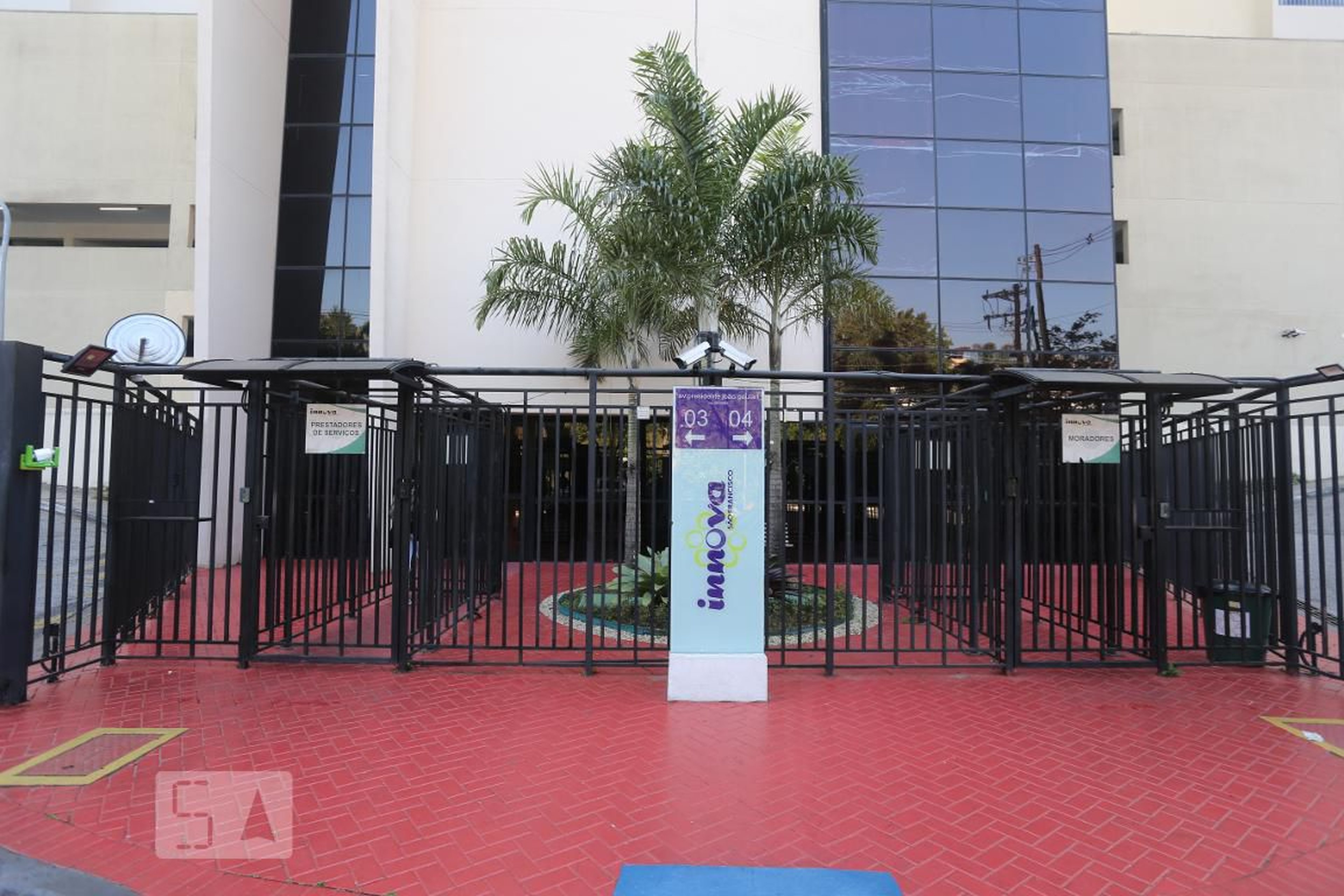 Fachada do Condomínio Condomínio Innova São Francisco