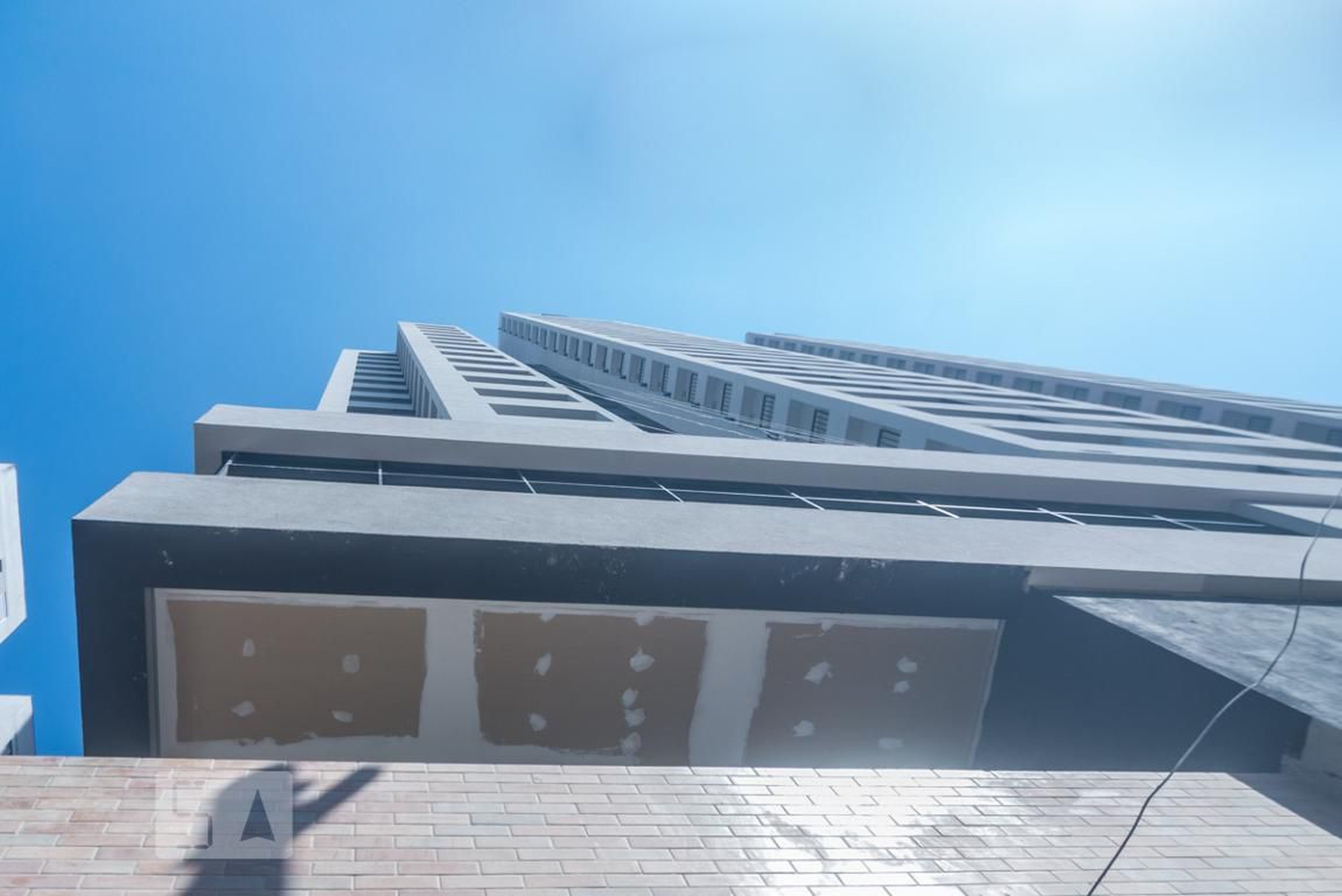 Fachada Condomínio em Rua Domingos Paiva, 155