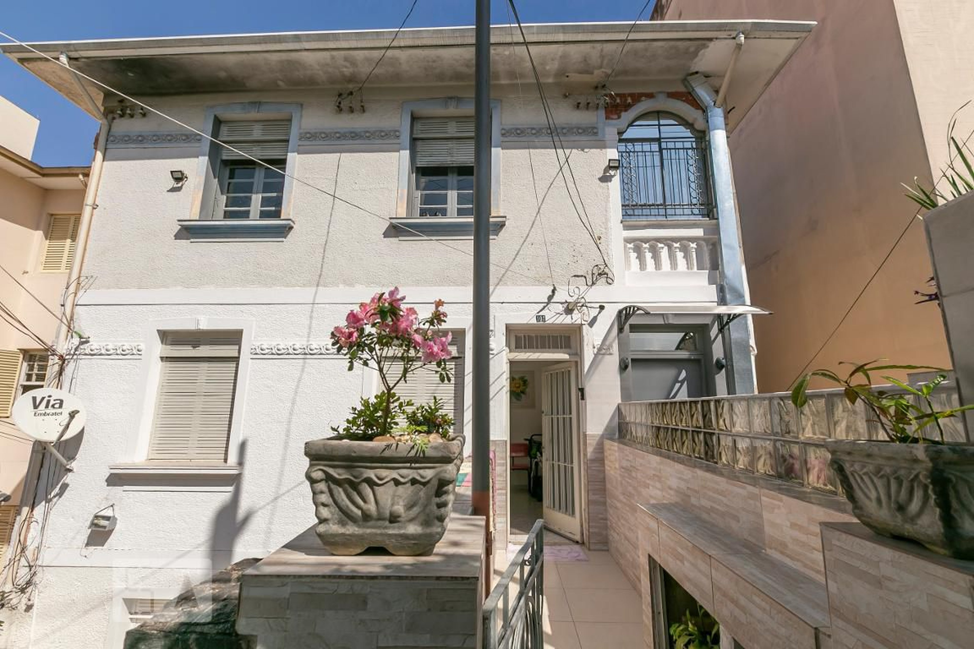 Fachada Condomínio em Rua Conselheiro Moreira de Barros, 107