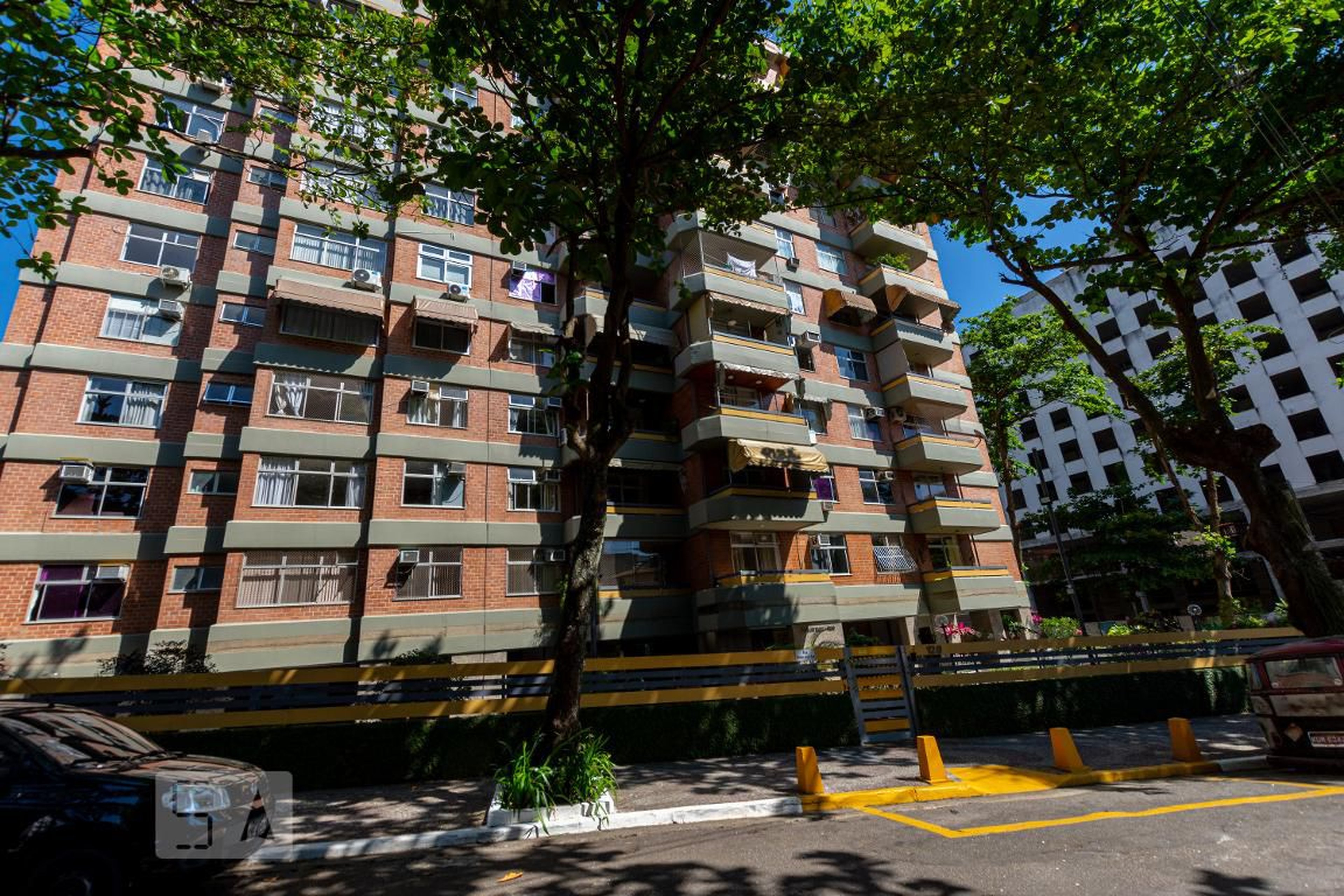 Fachada do Condomínio Condomínio Albatroz