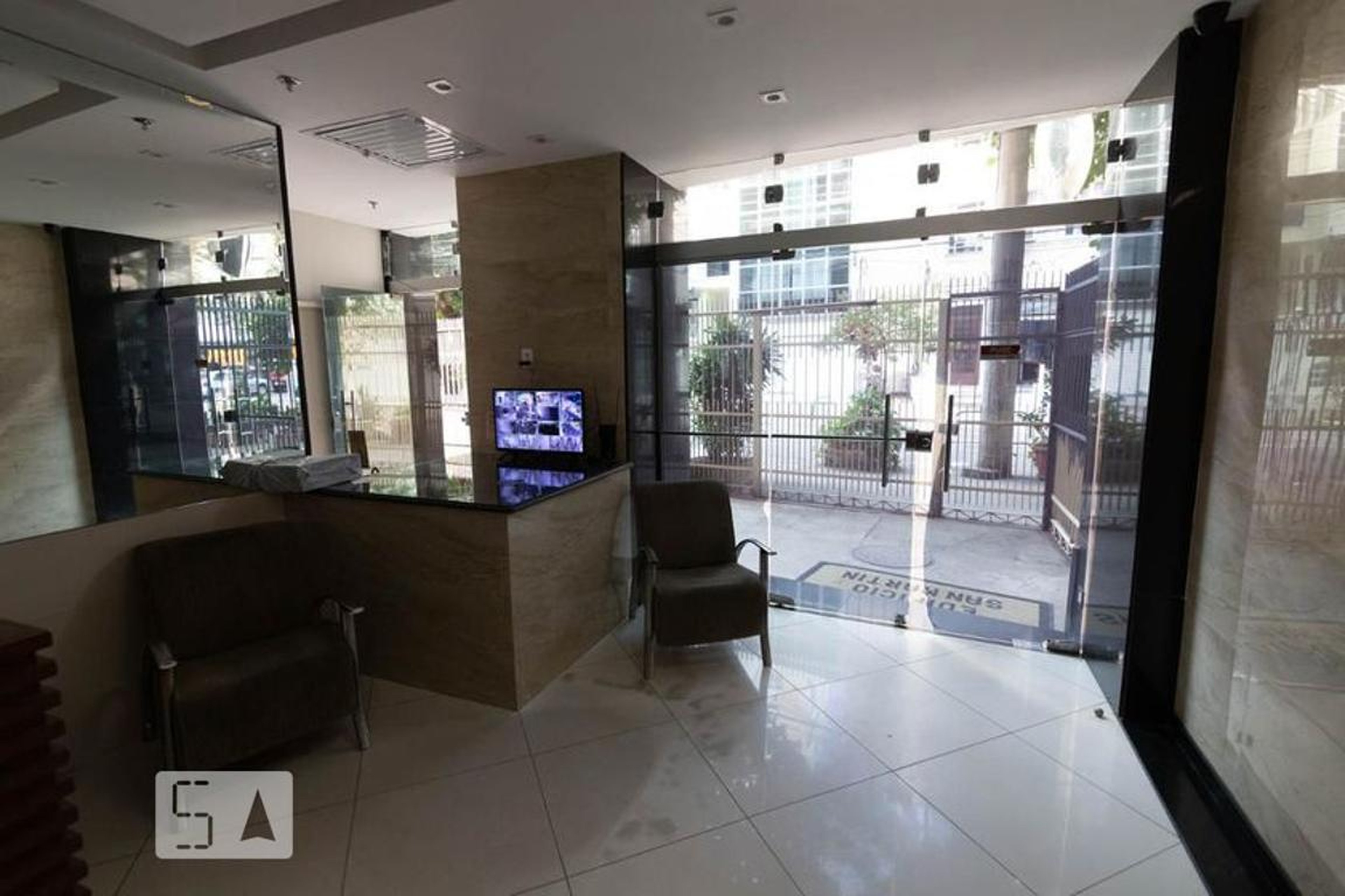 Hall - Galeria San Martin