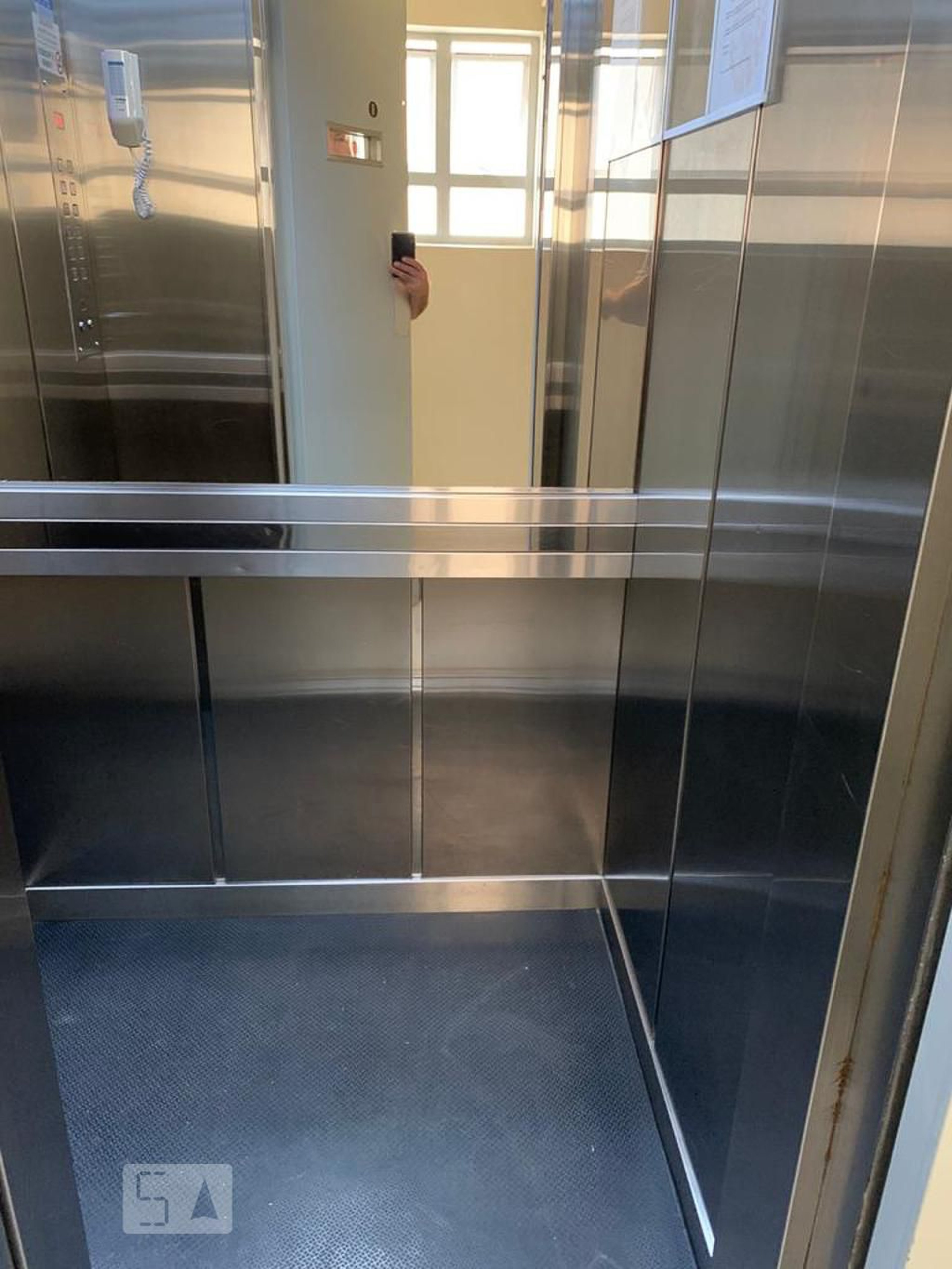 Elevador - Edifício Celso